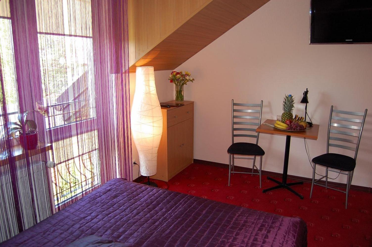 Double Room with Private Bathroom photo 1