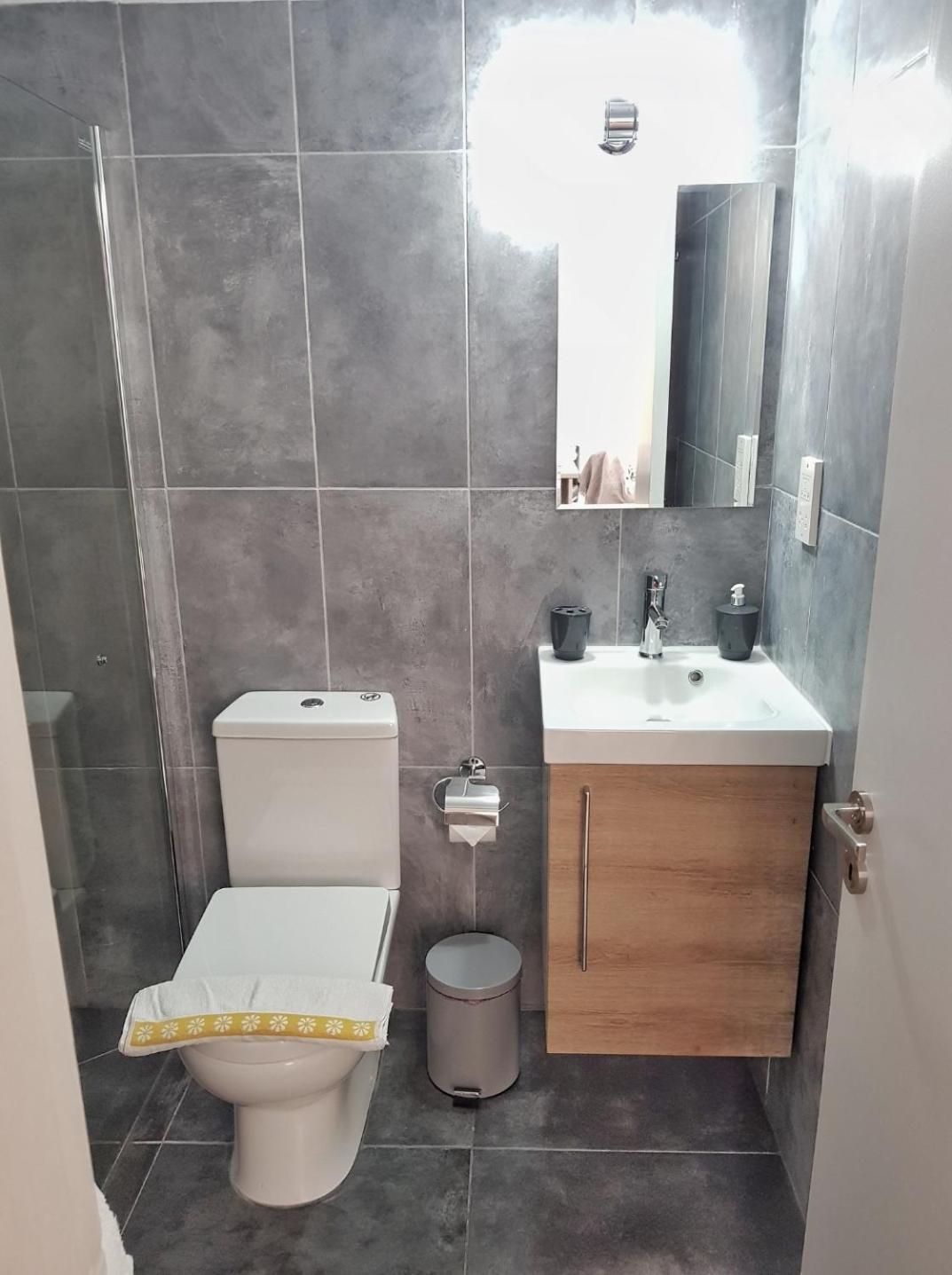 Deluxe Apartment - Photo 7