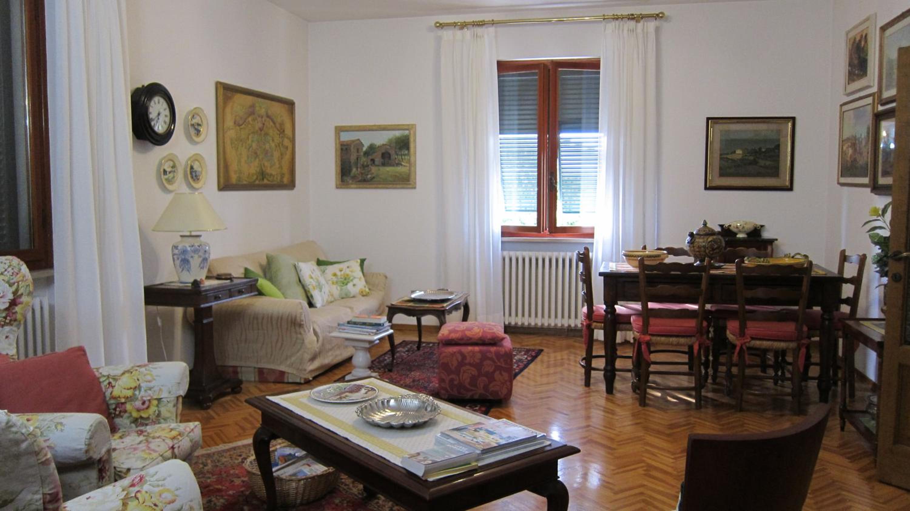 Apartment with Garden View