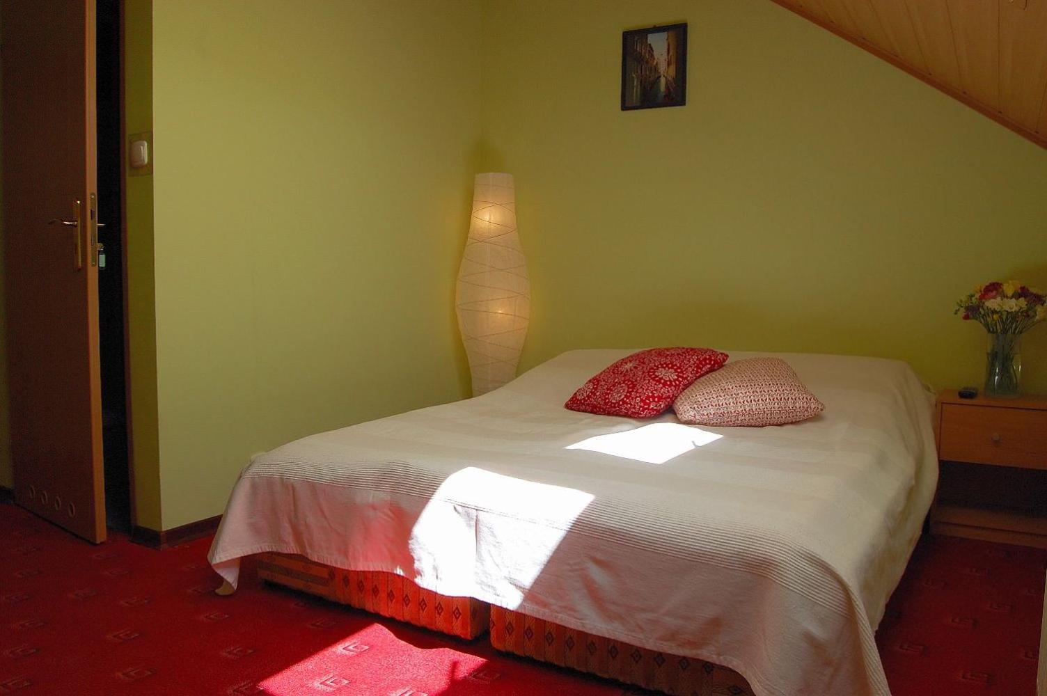 Triple Room with Bathroom photo 2