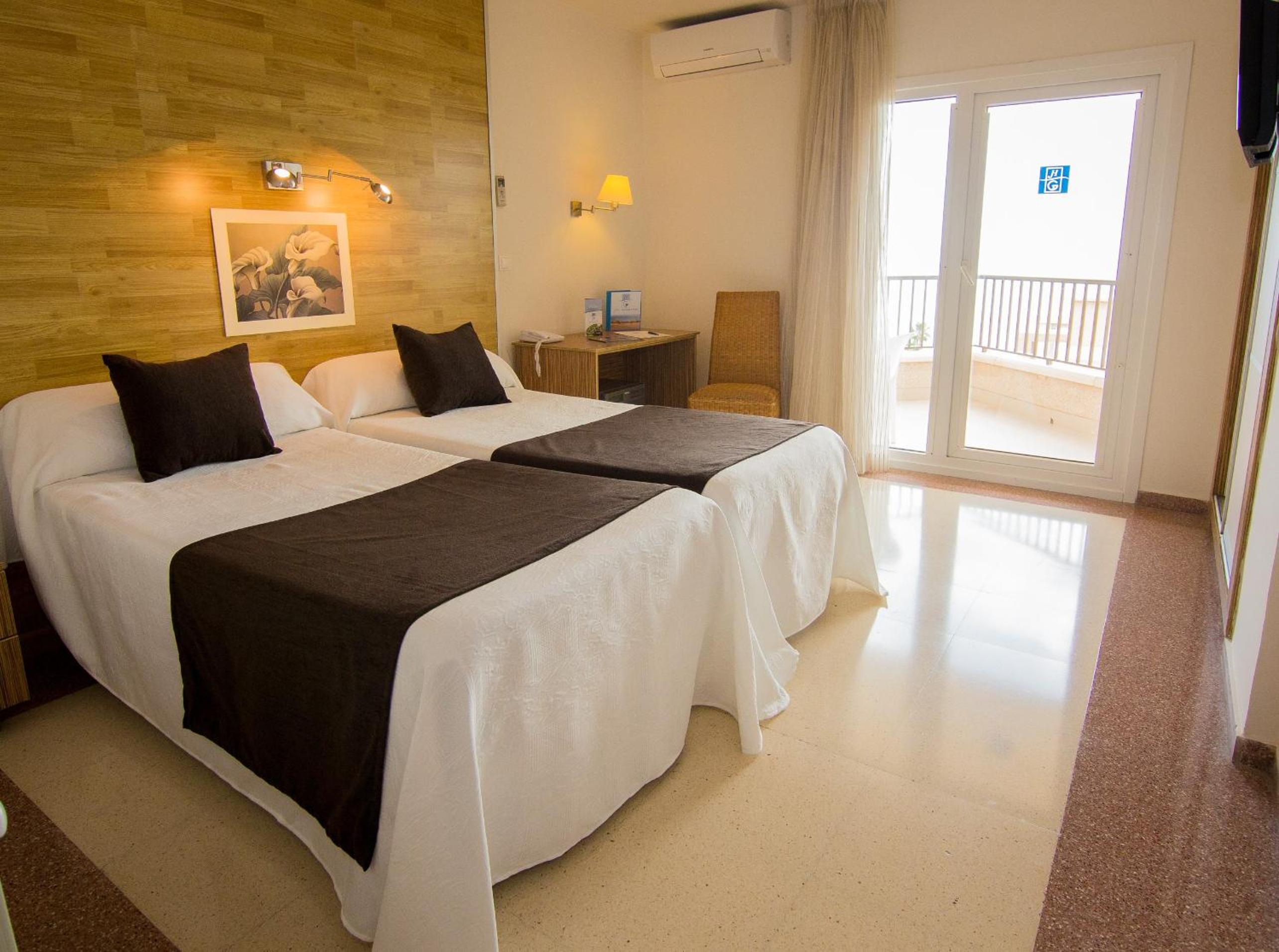 Habitación Doble o con Dos Camas con Cama Extra (2 Adultos + 1 Niño)