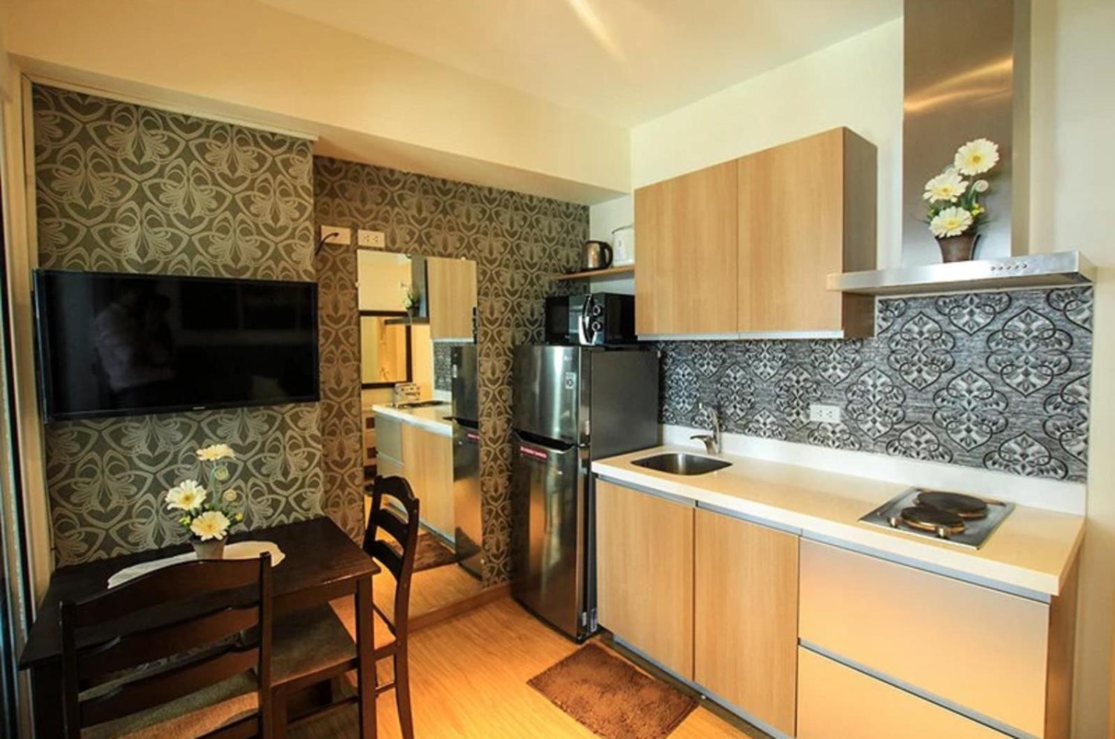 One-Bedroom Apartment - Photo 40