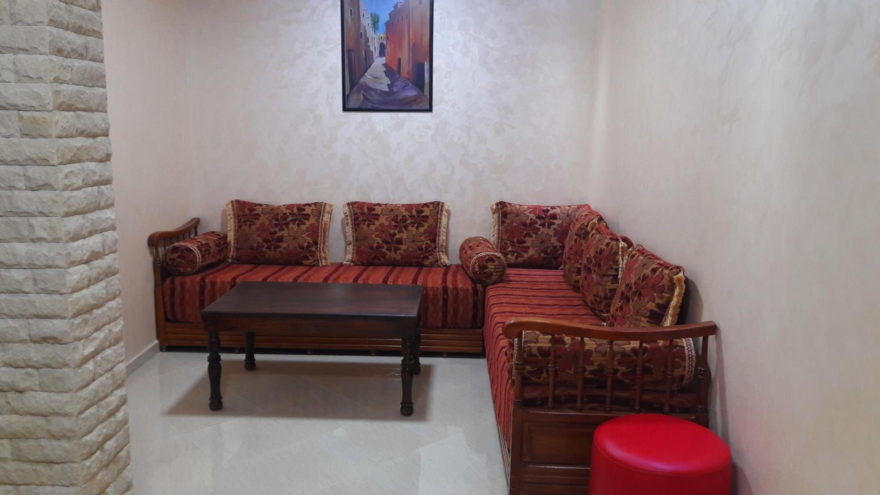 Three-Bedroom Apartment - Photo 30