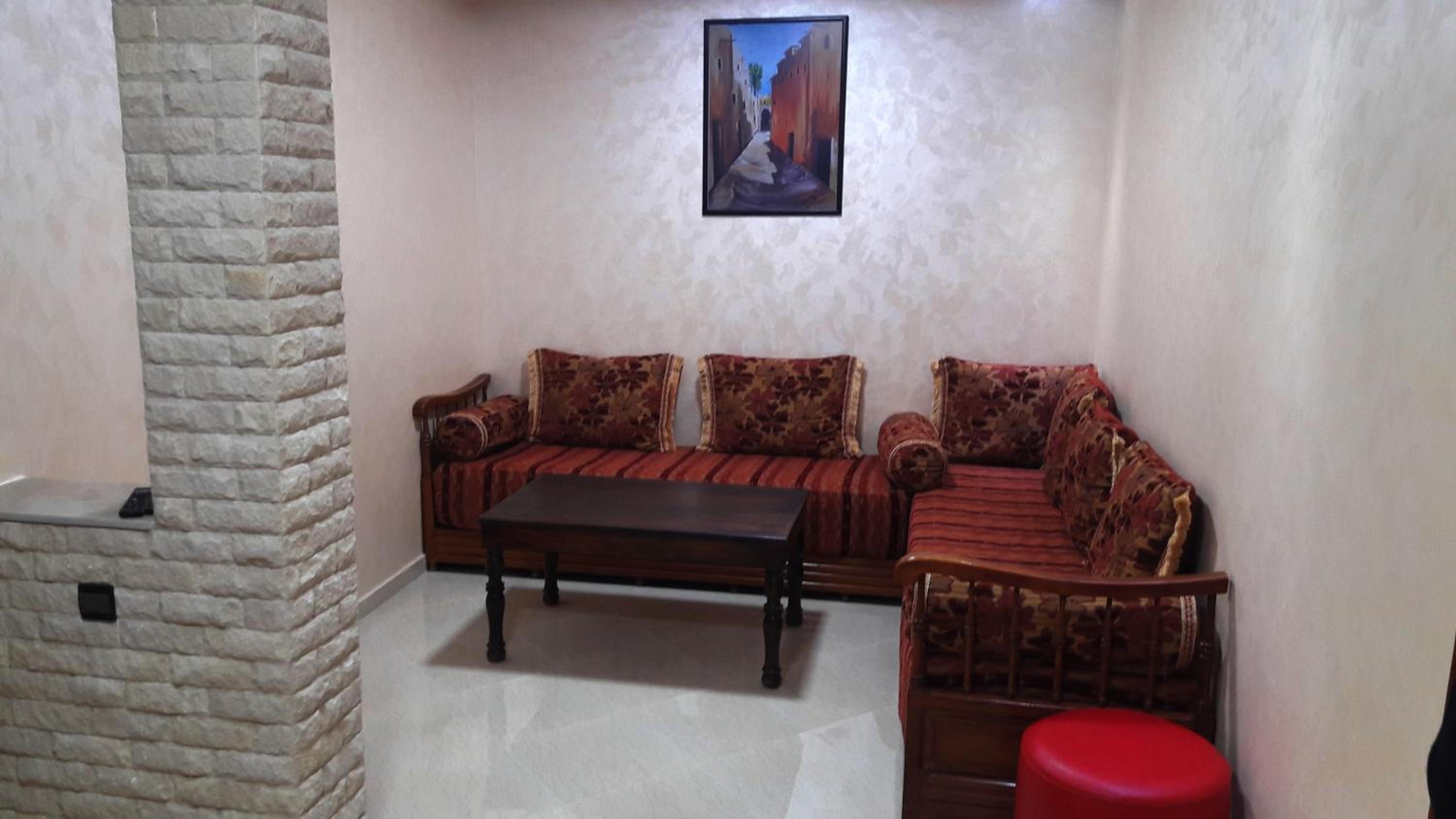 Three-Bedroom Apartment - Photo 19