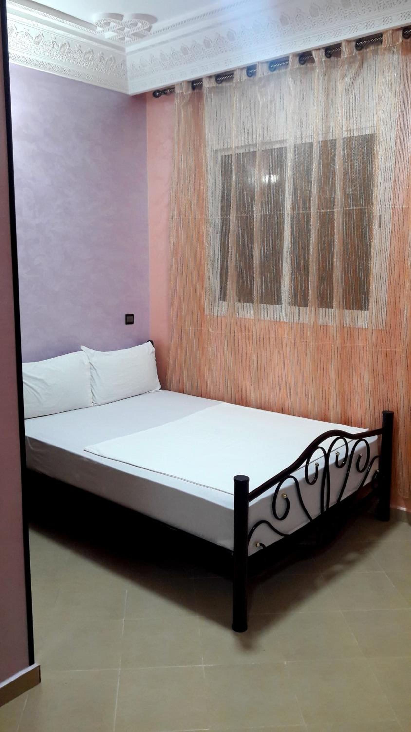 Three-Bedroom Apartment - Photo 3