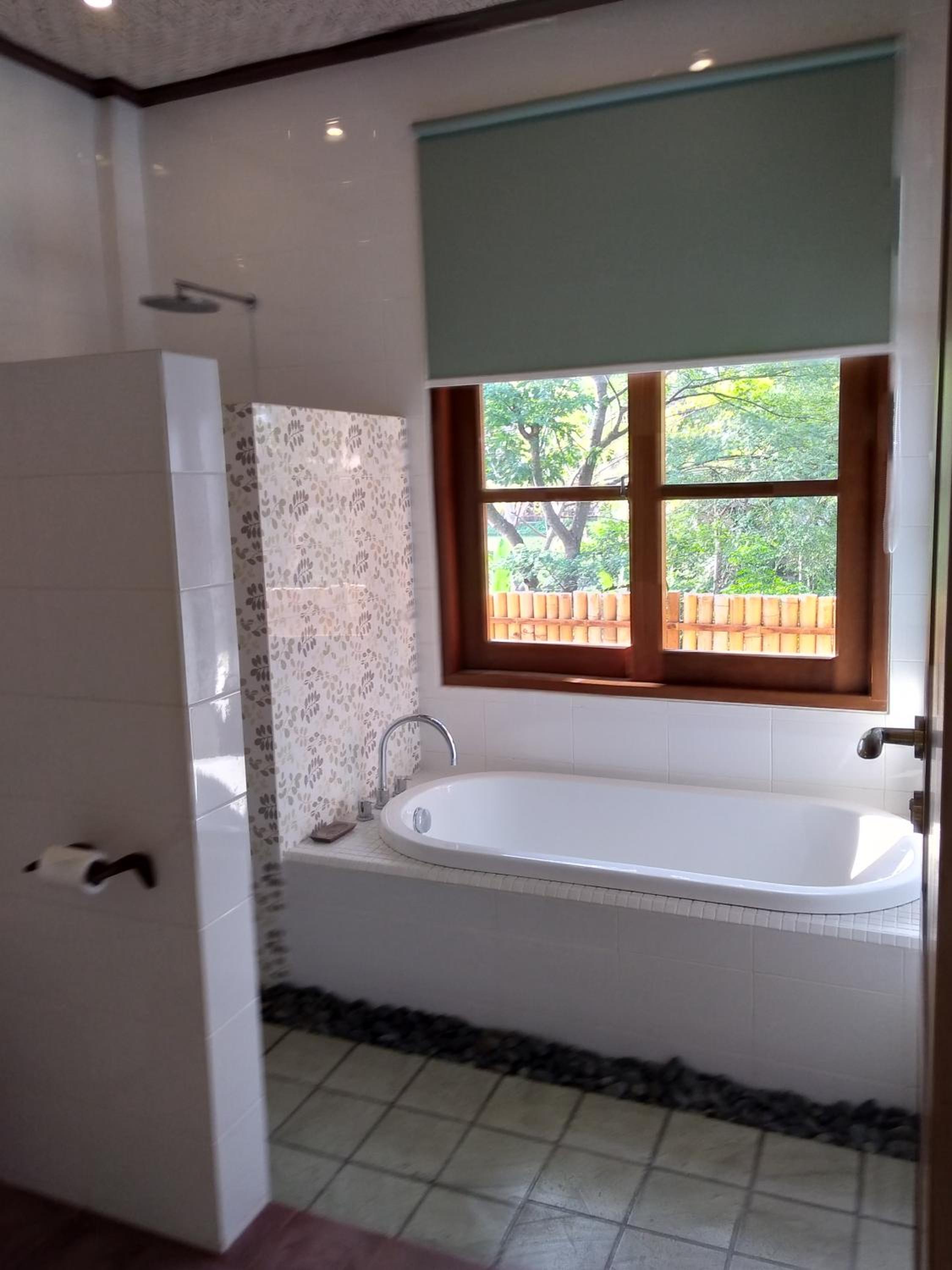 Deluxe Double or Twin Room - Photo 2