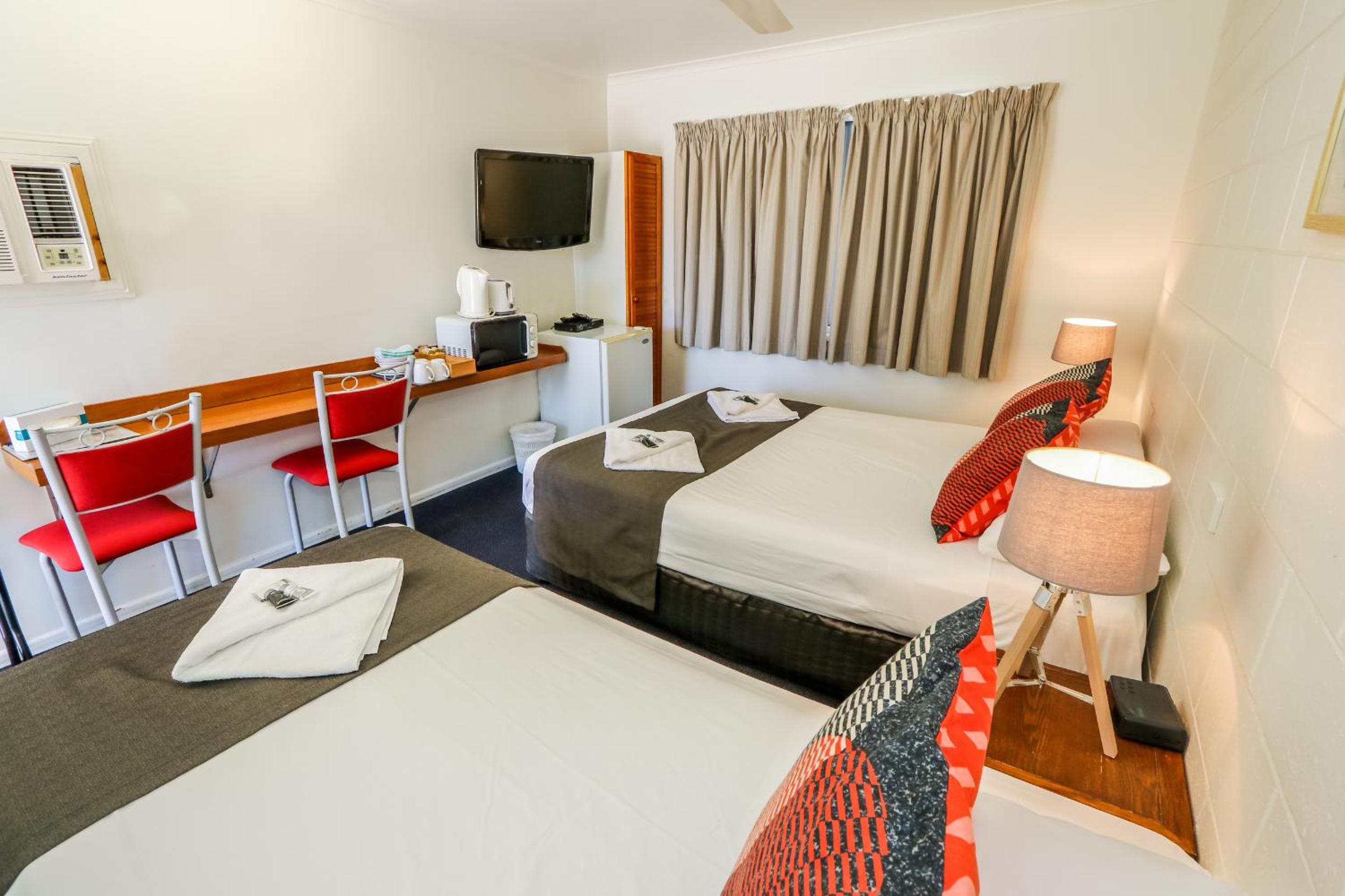 Double or Twin Room photo 2