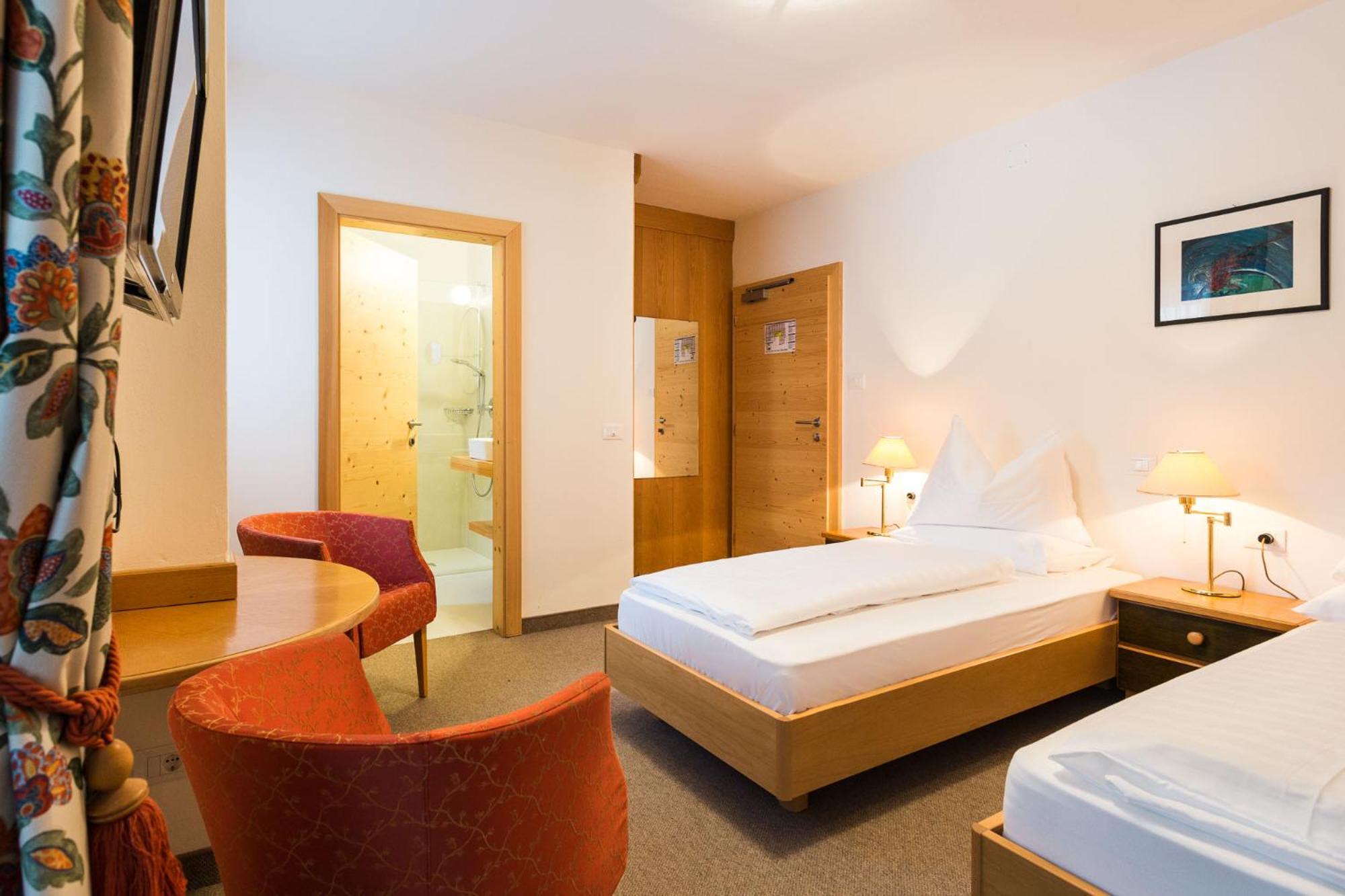 Budget Double or Twin Room - Photo 1