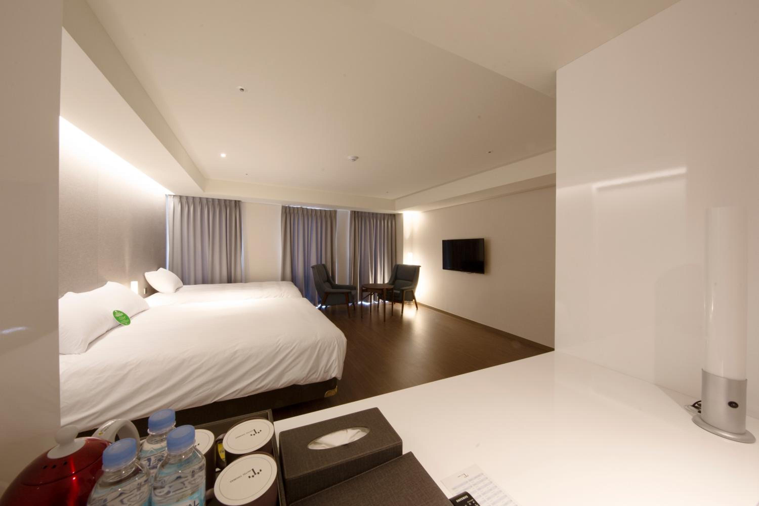 Family Suite Twin photo 2