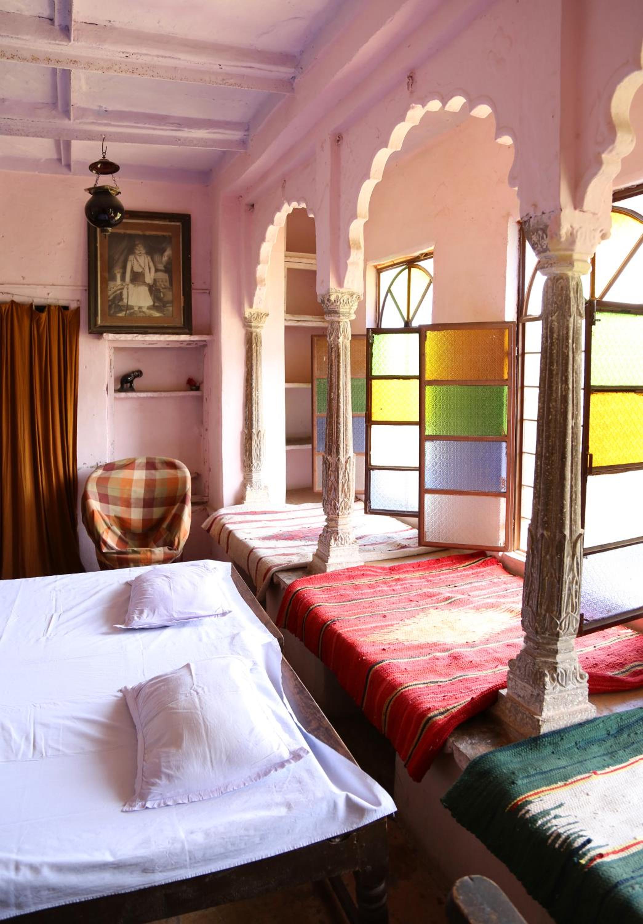 Standard Double Room with Shared Bathroom photo 3