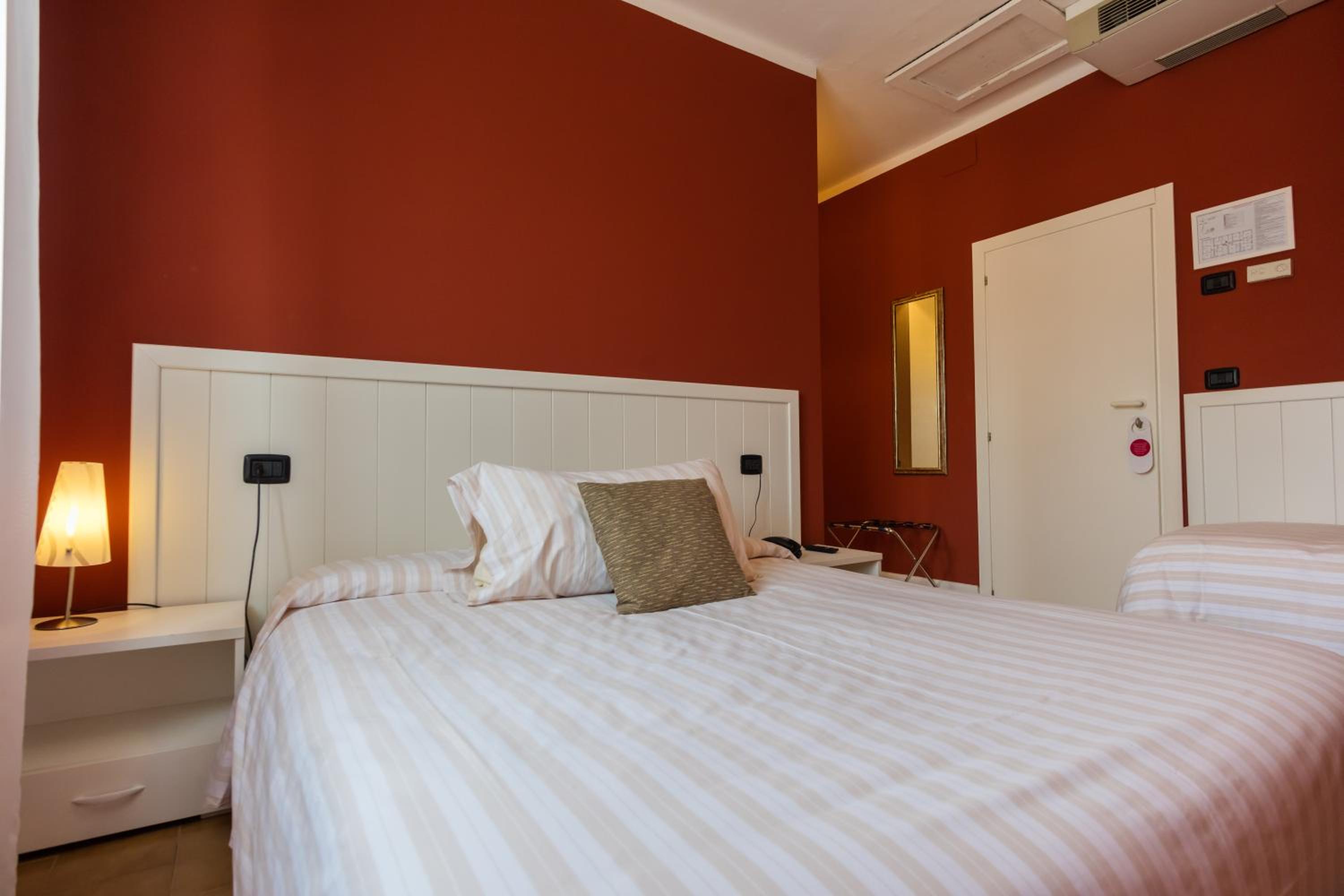 Triple Room photo 3