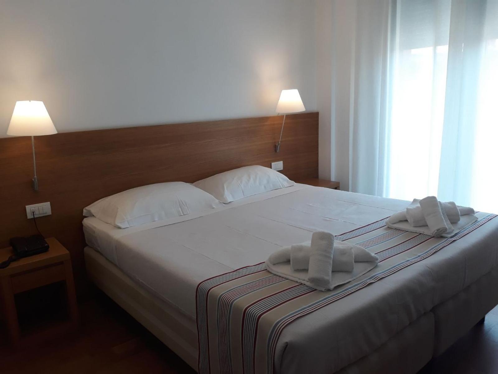 Double or Twin Room with Balcony