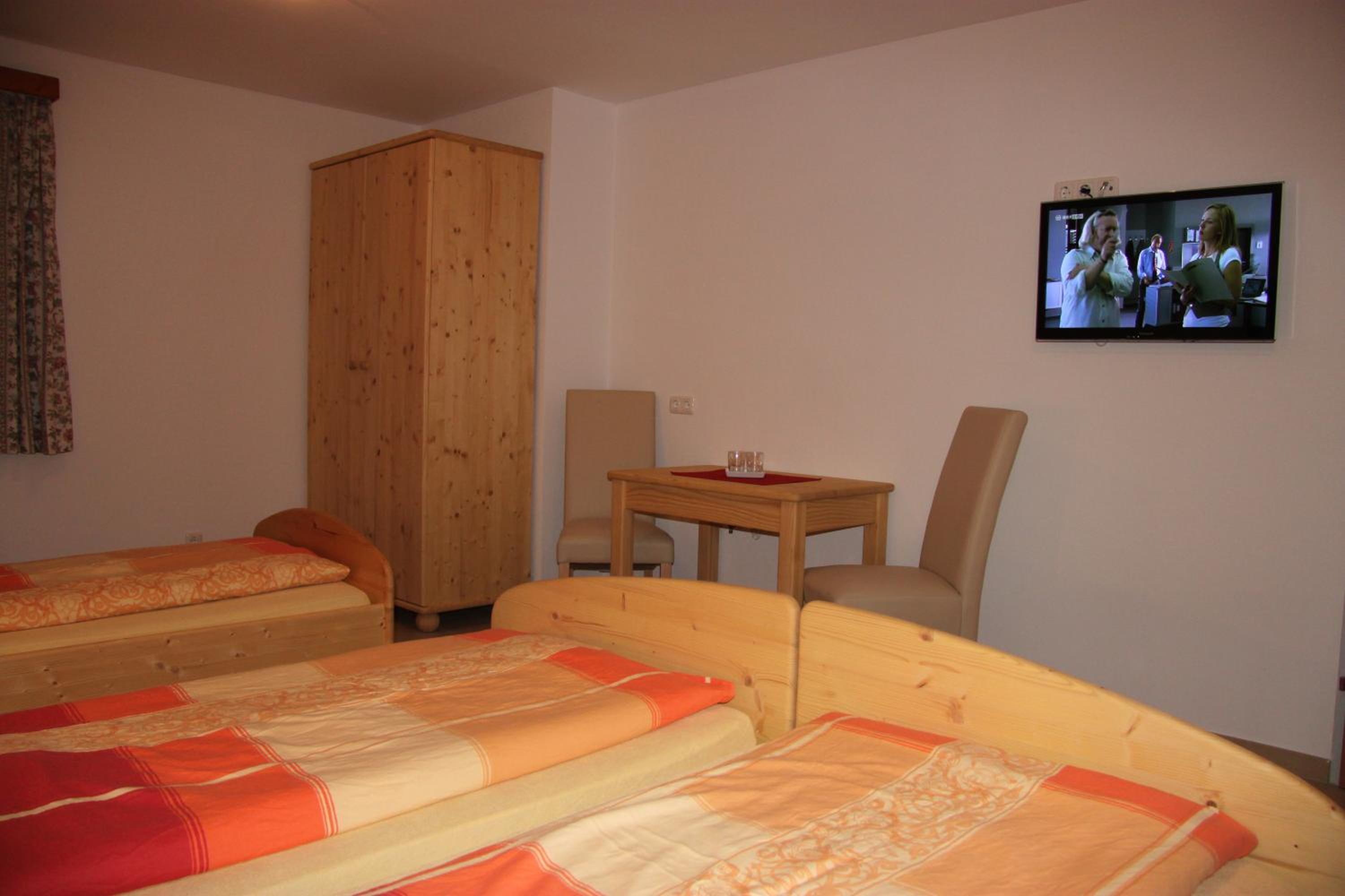 Quadruple Room photo 3