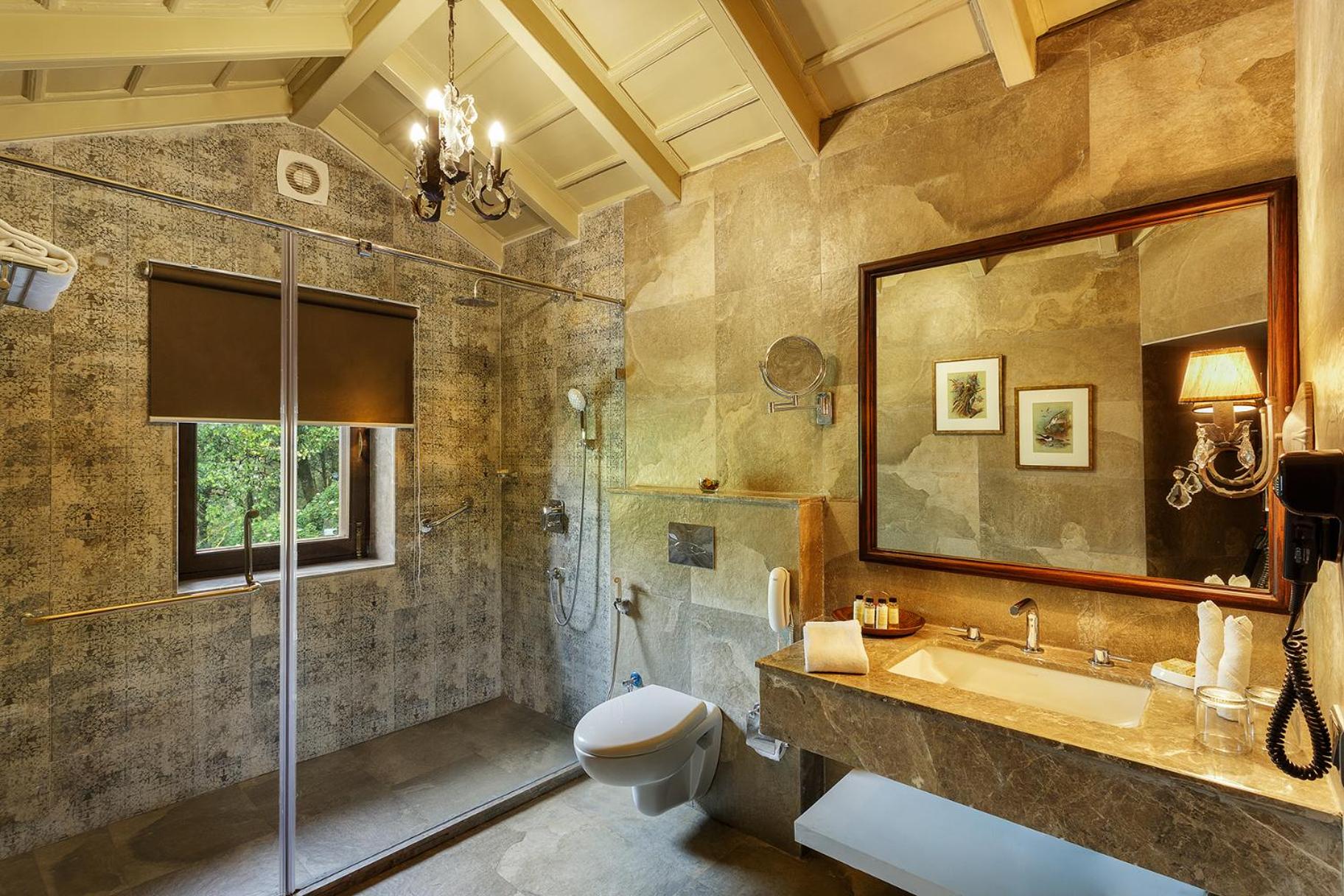 Naini Royal Room with Evening Hi Tea, 10% discount on Food, Spa & Soft Beverages - Photo 5
