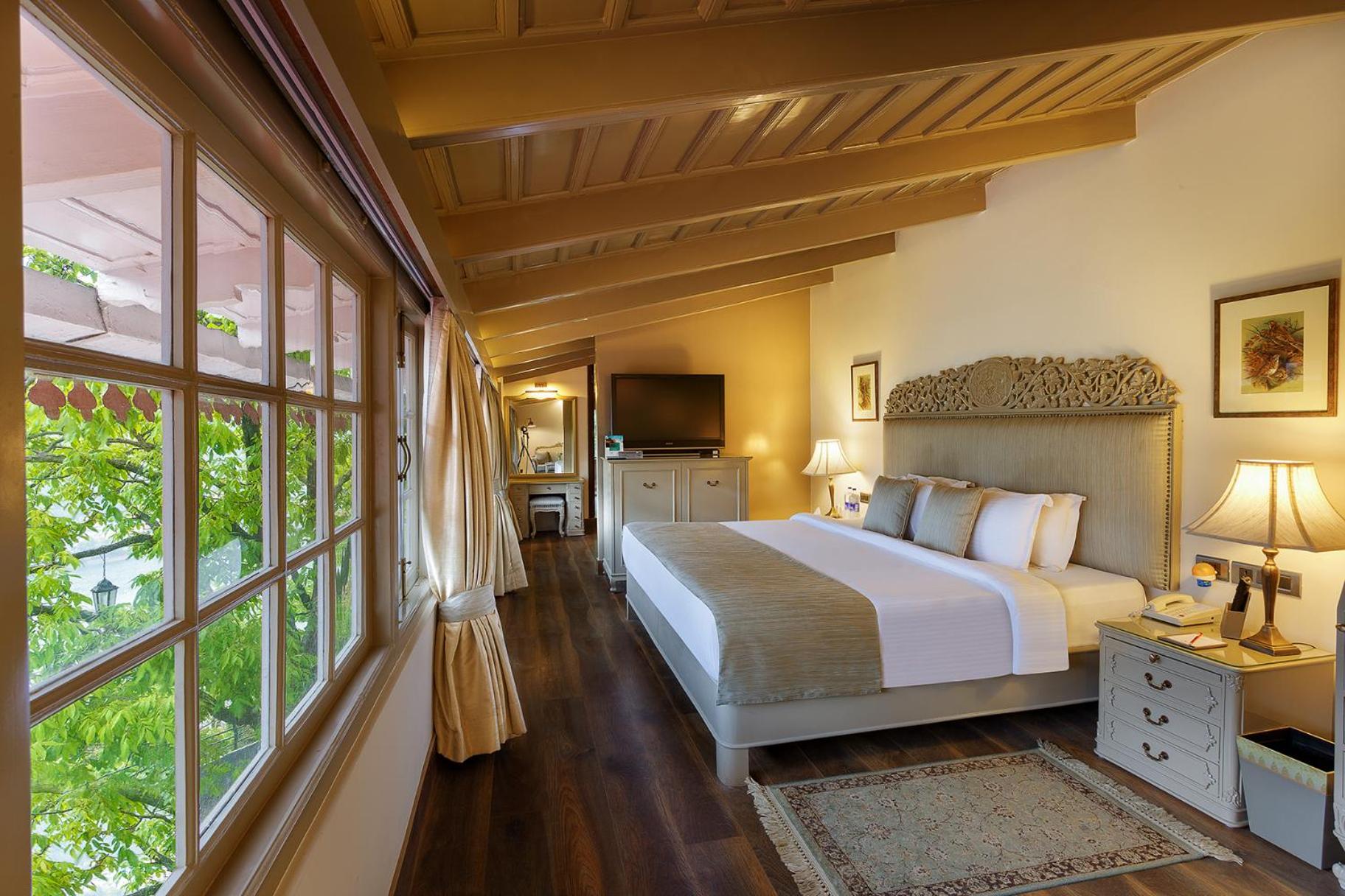 Naini Royal Room with Evening Hi Tea, 10% discount on Food, Spa & Soft Beverages - Photo 7