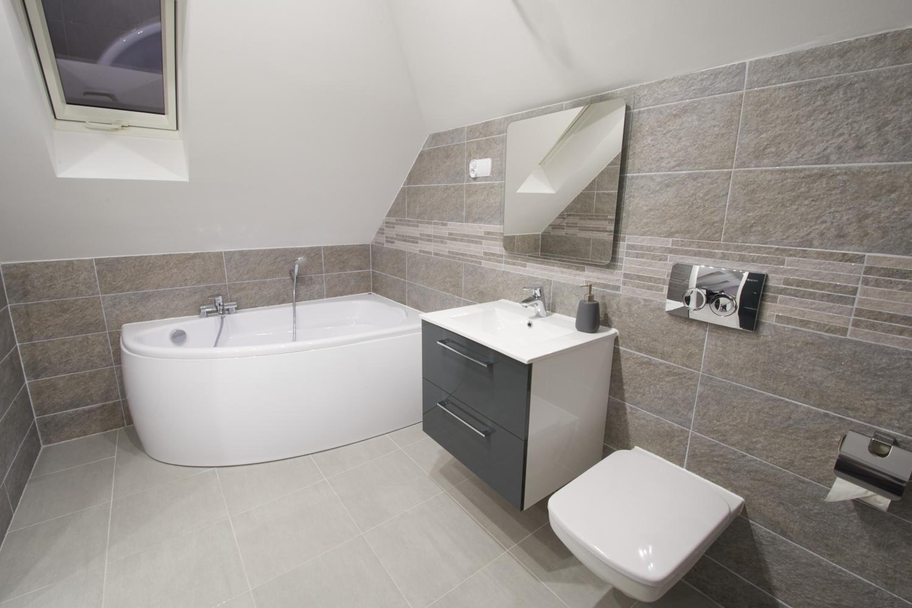 Standard Double or Twin Room - Photo 2