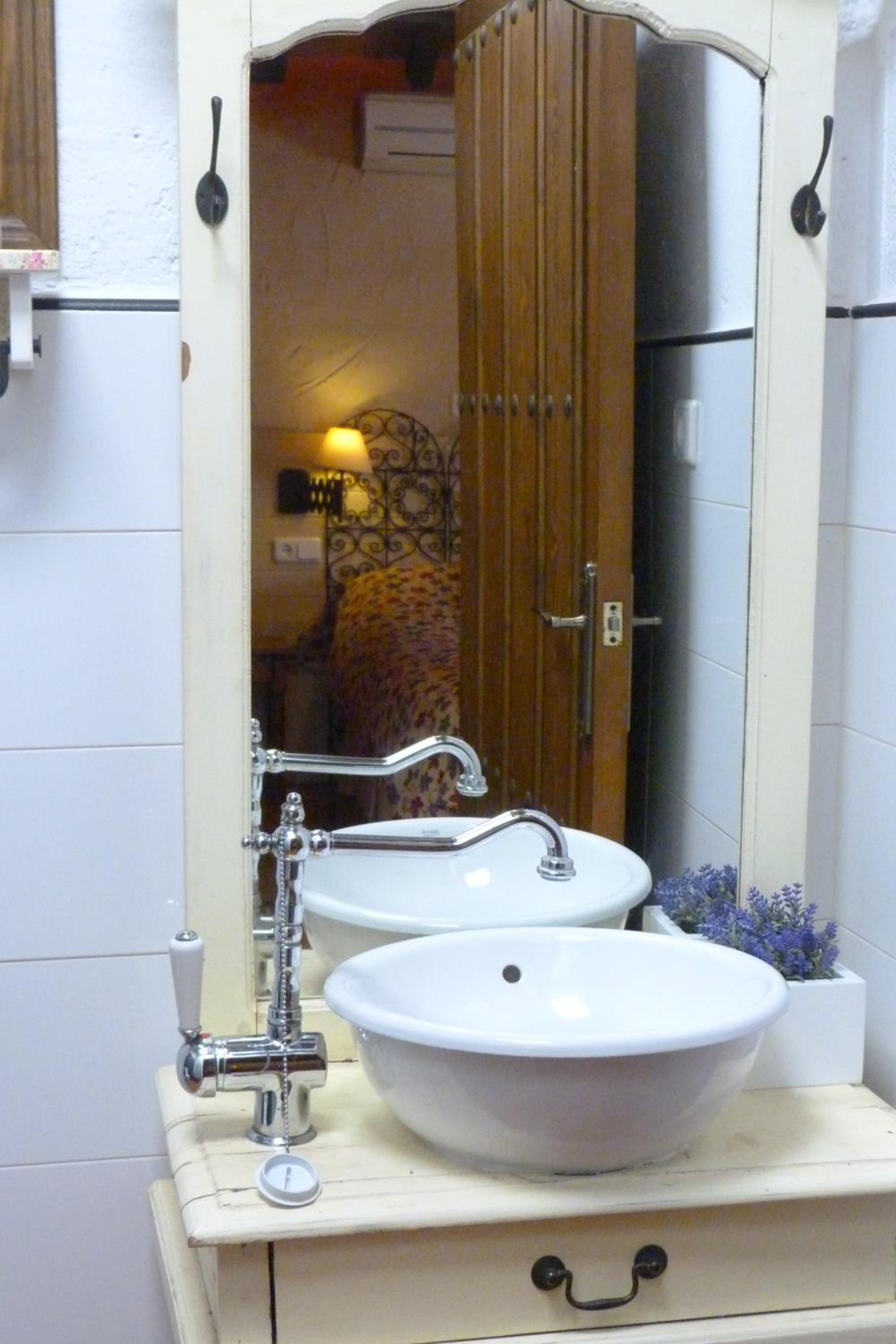 One-Bedroom Cottage with Terrace photo 2