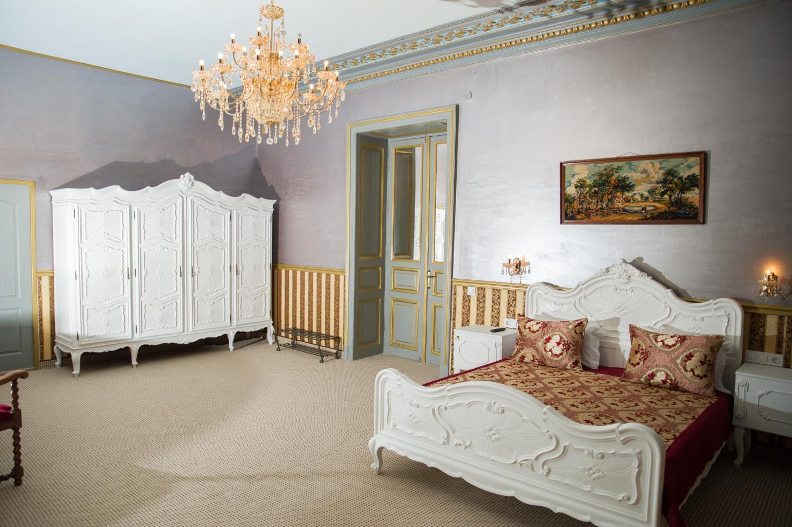 Executive Suite photo 1