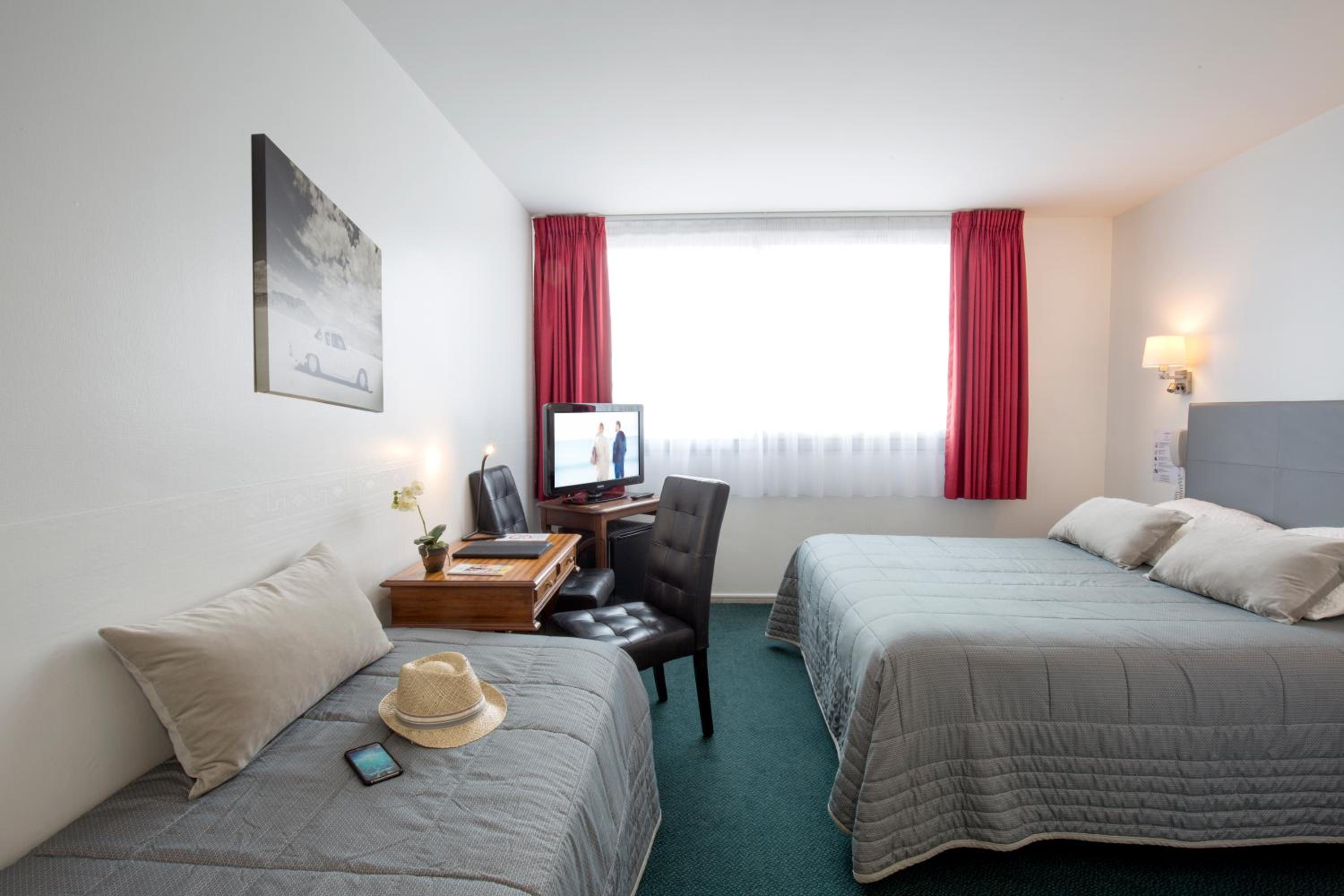 Triple Room photo 2
