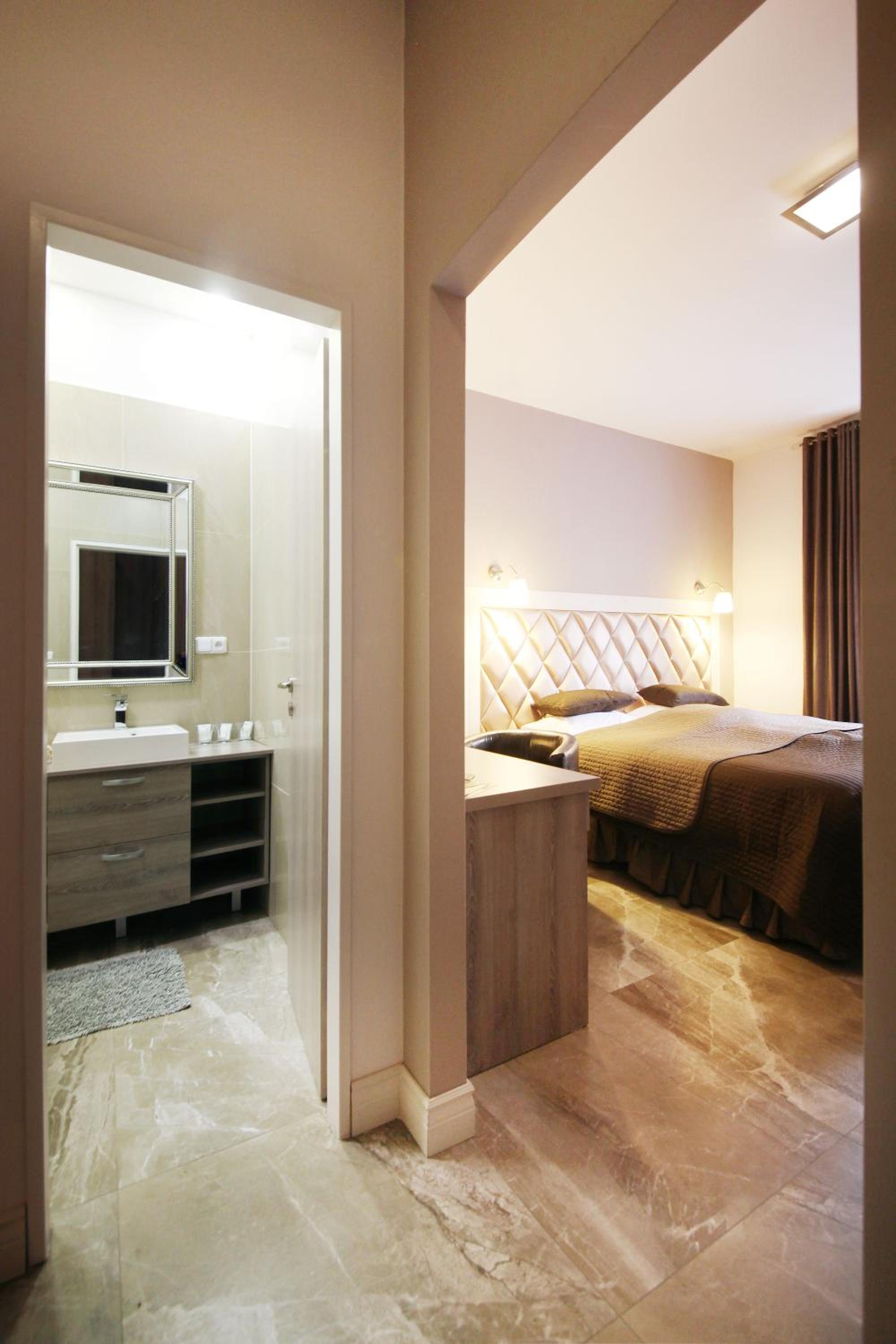 Luxury Triple Room photo 1