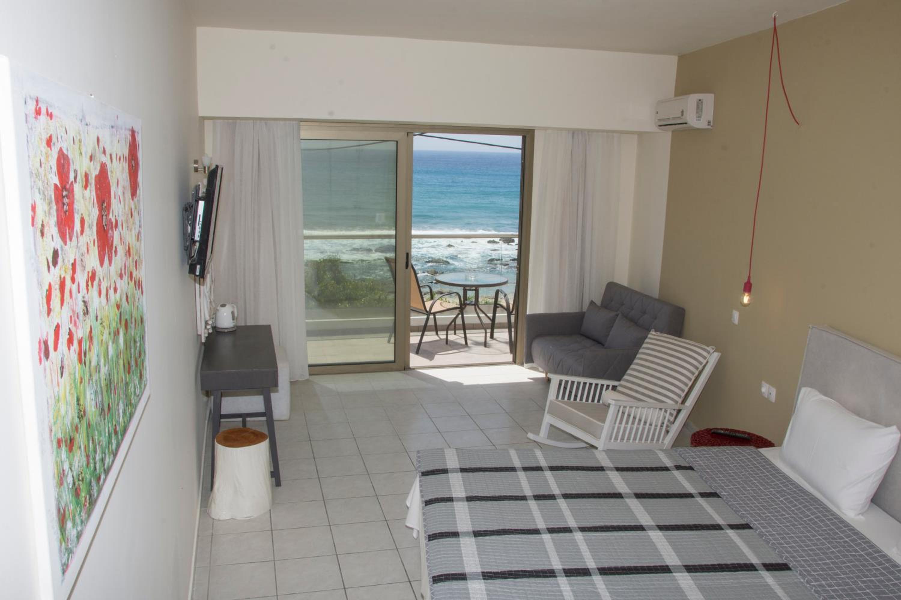 Superior Double Room with Sea View - Photo 16