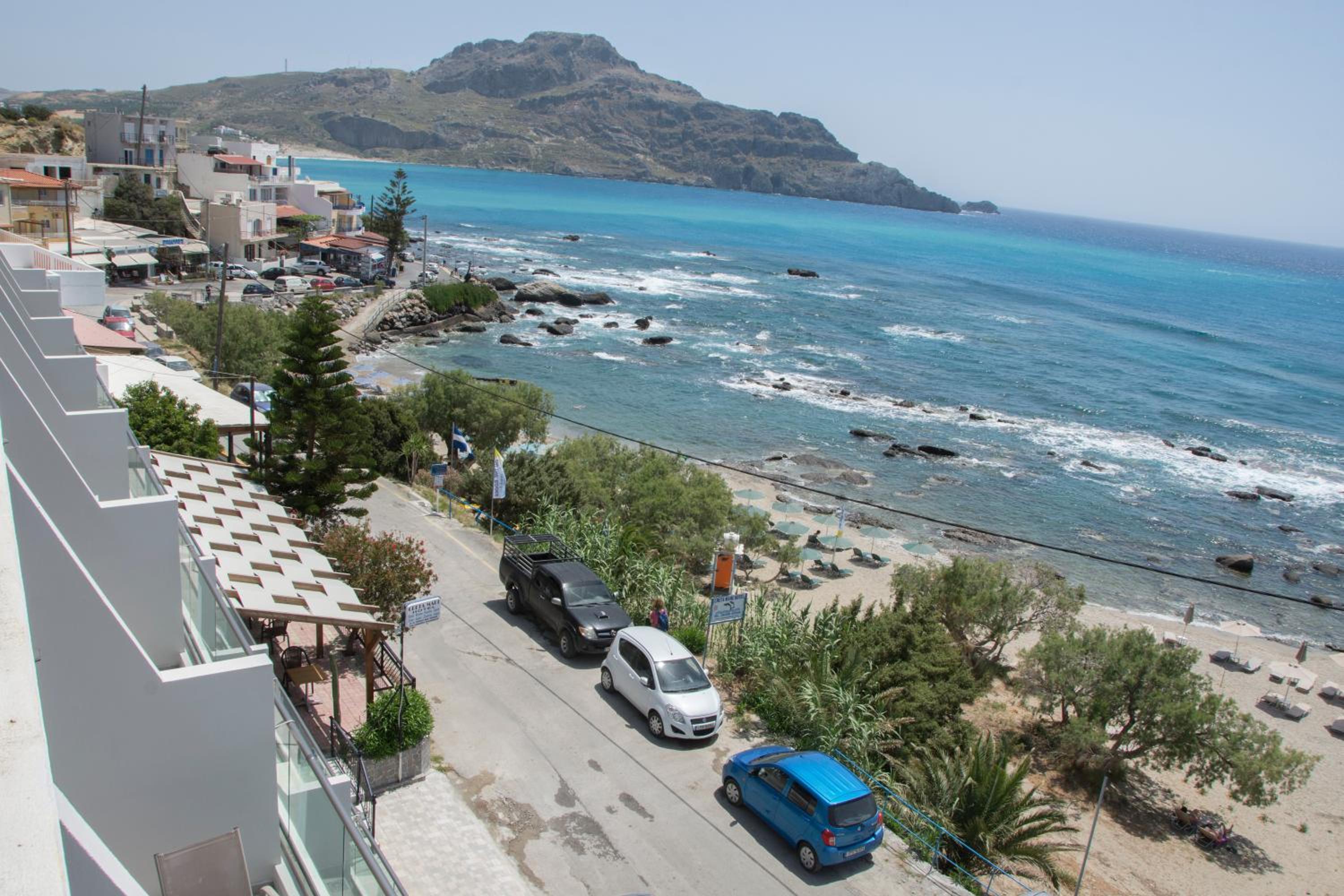 Superior Double Room with Sea View - Photo 17