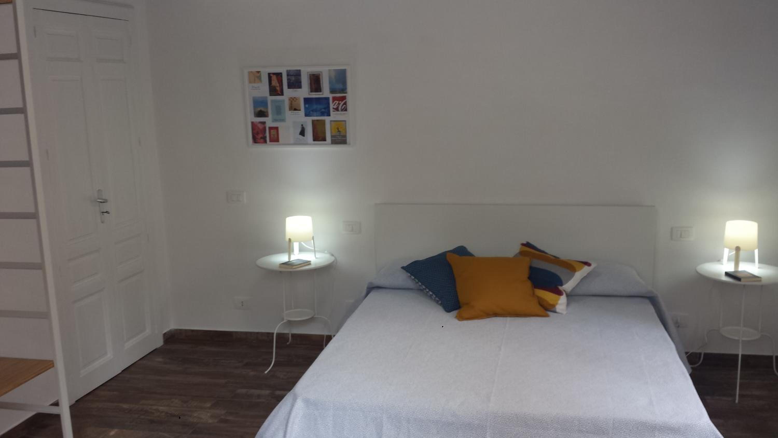 One-Bedroom House - Photo 2