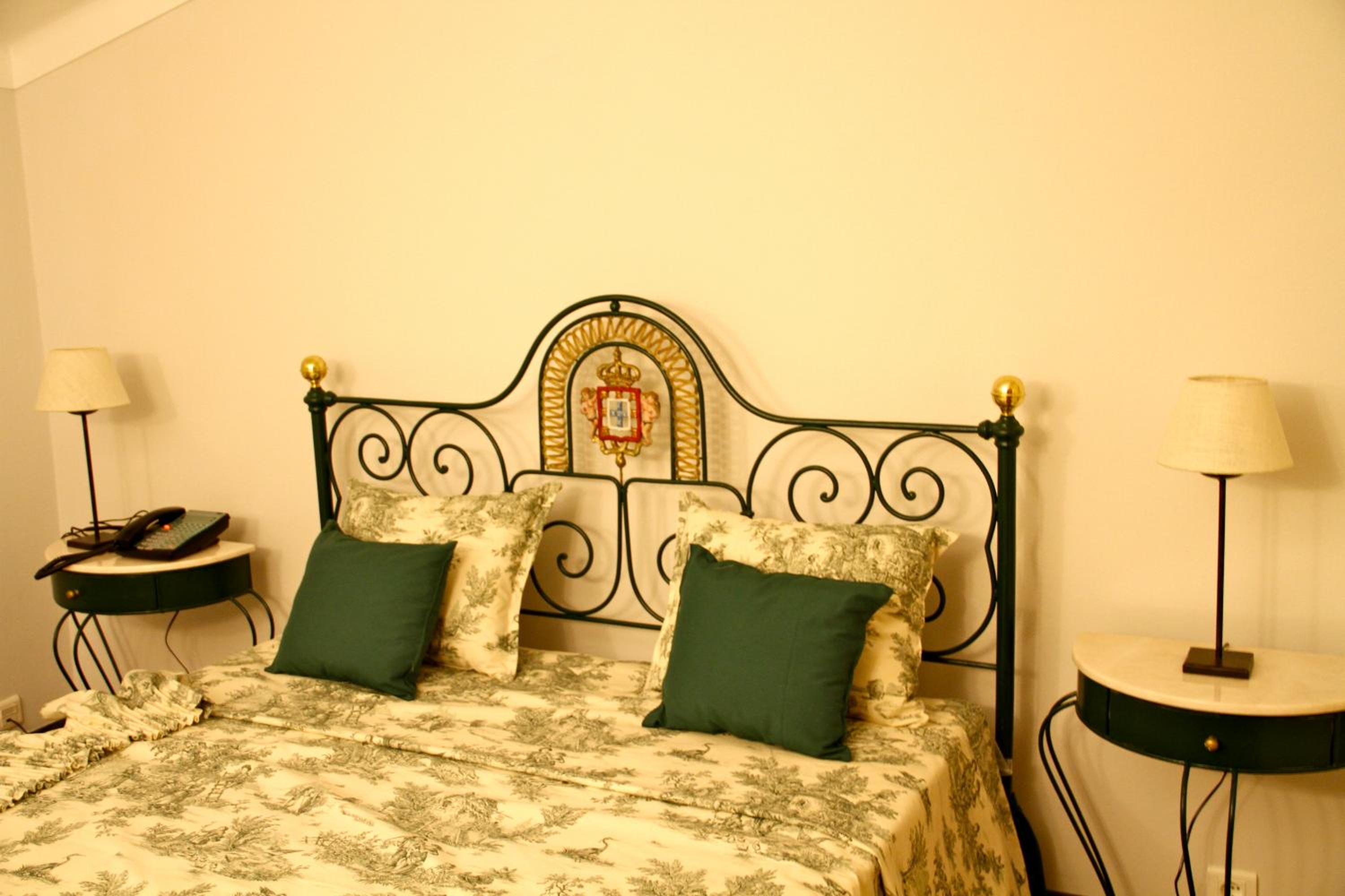 Double Room - Photo 18
