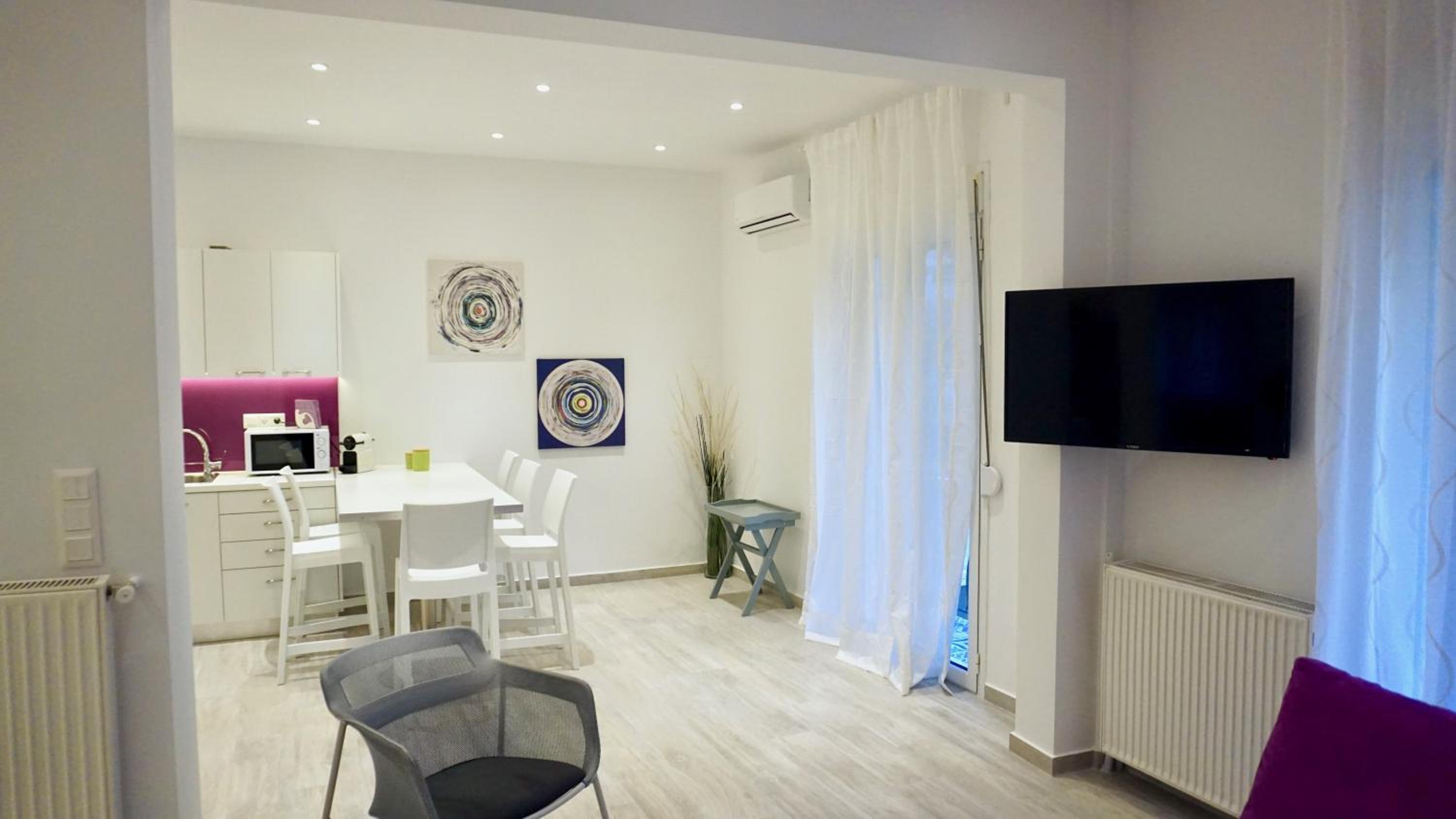Apartment photo 3