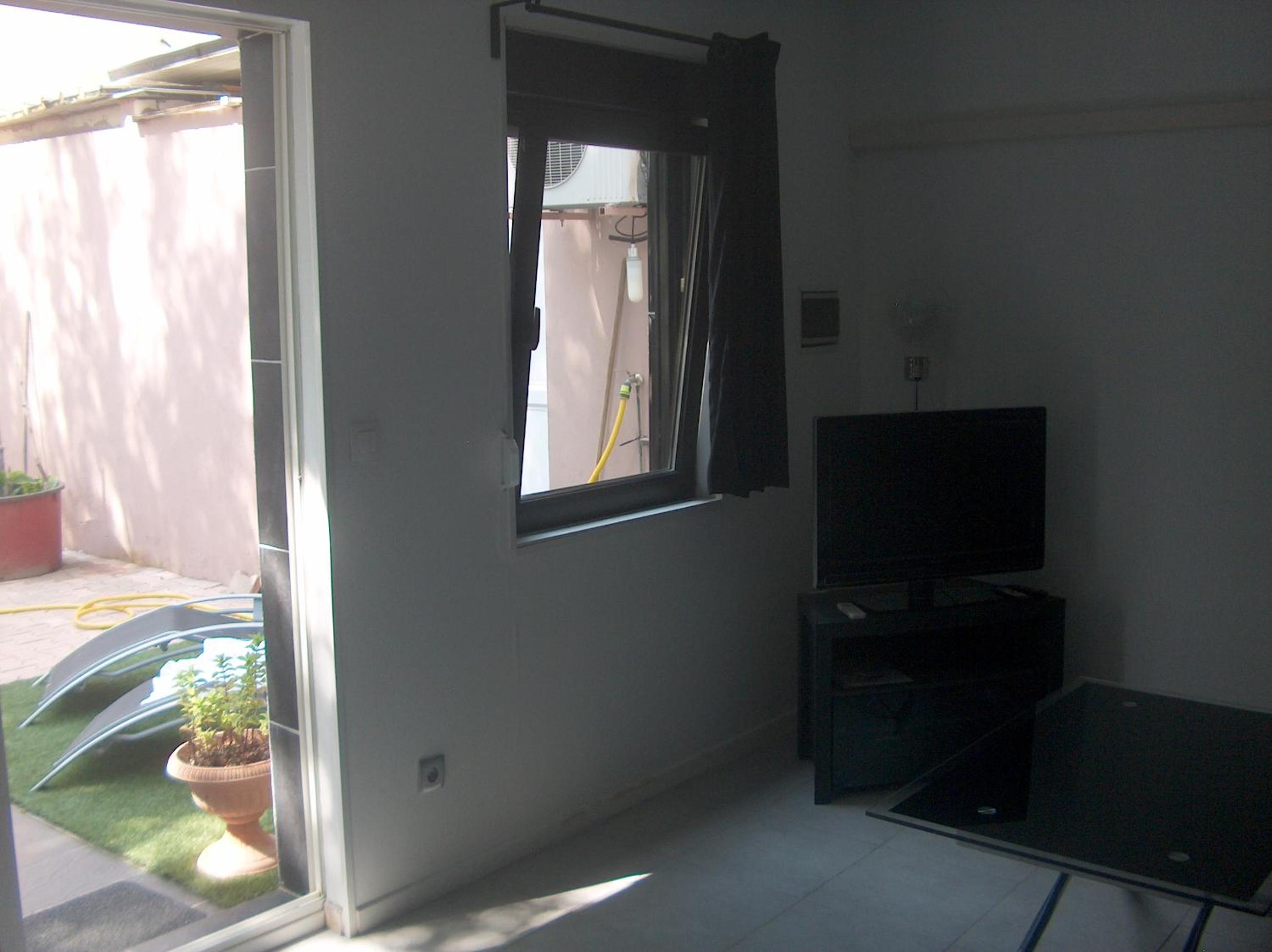 Holiday Home - Photo 9