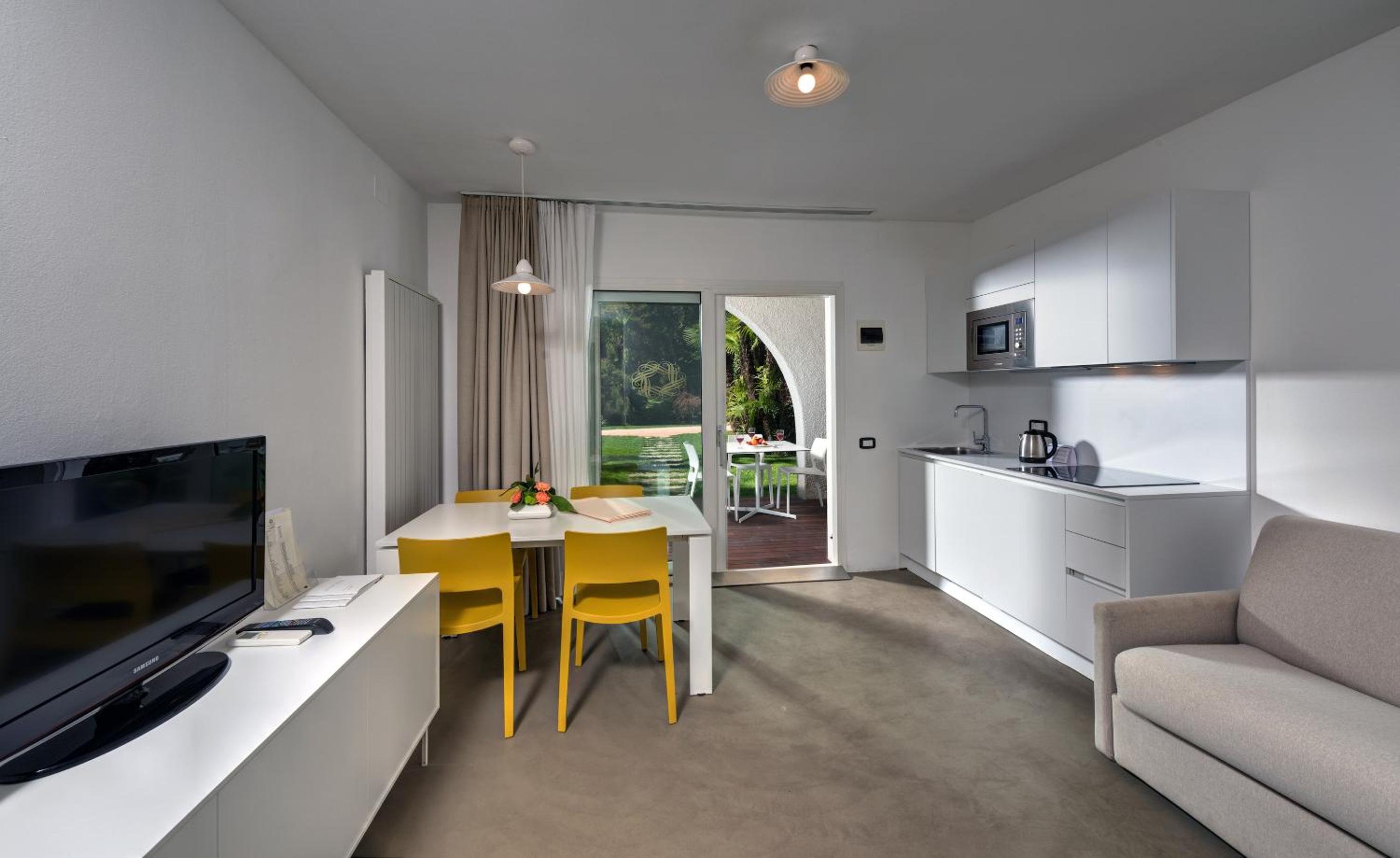 One-Bedroom Bungalow
