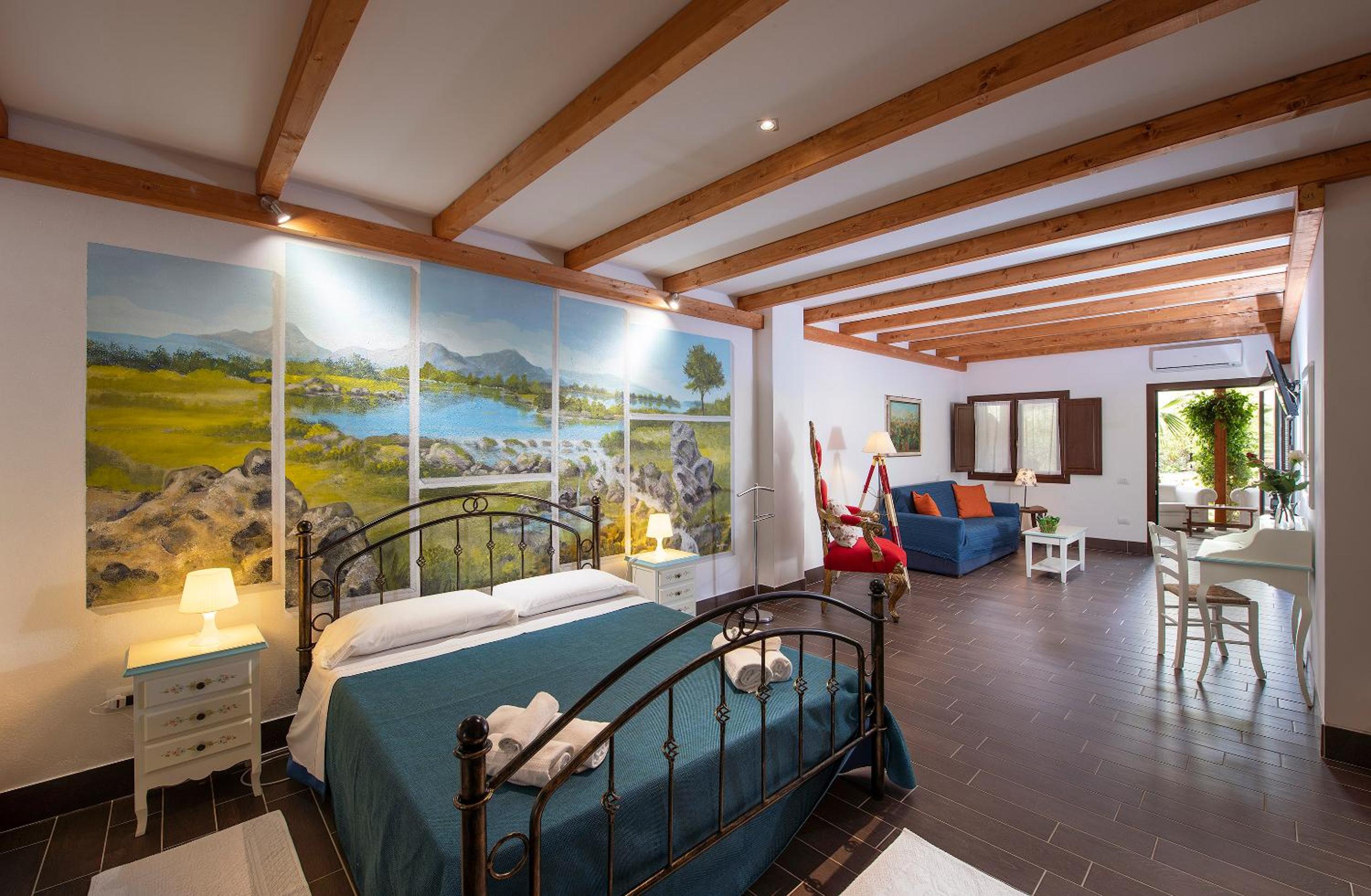 Superior Double or Twin Room photo 2