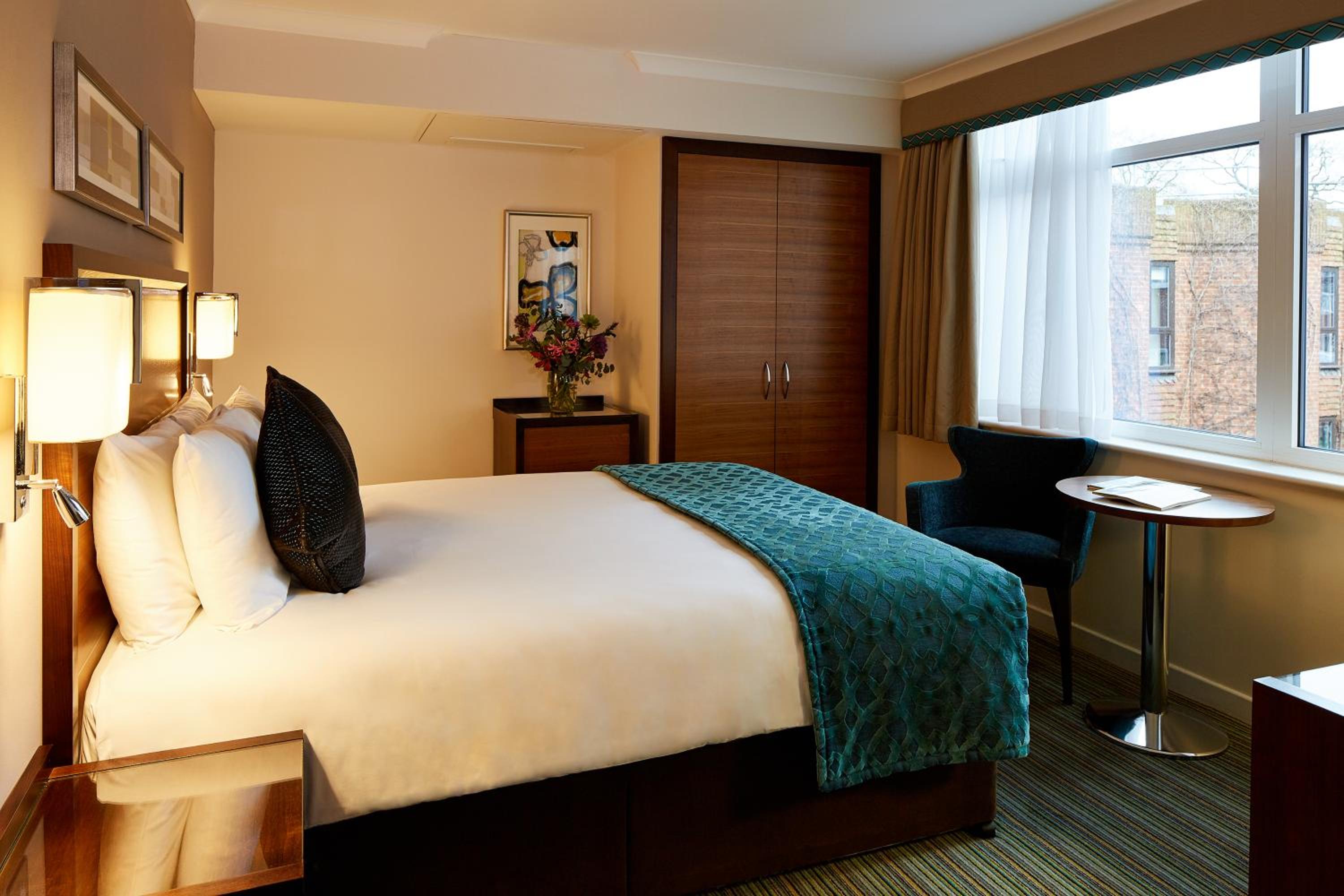Executive Double Room - Photo 7