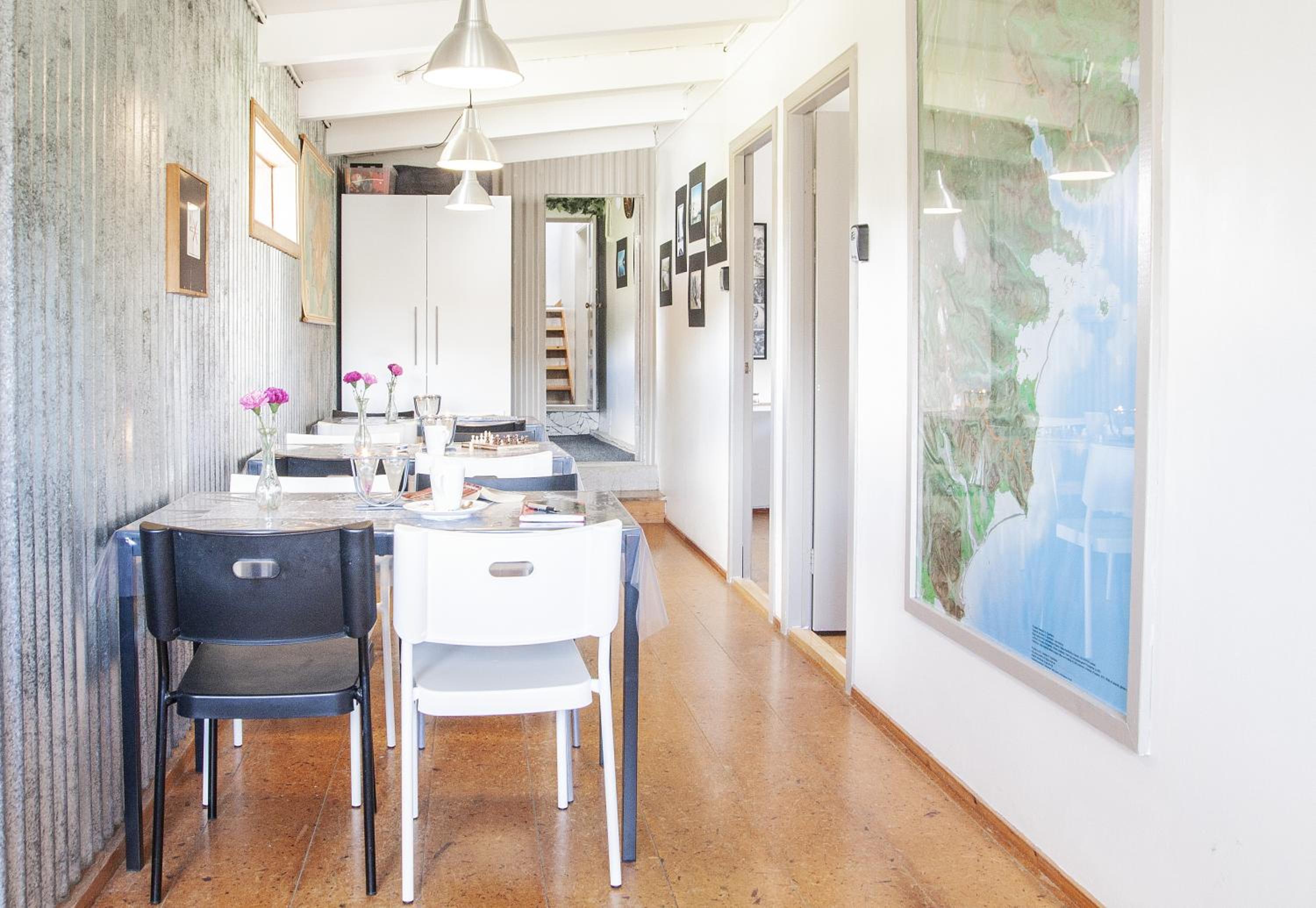 Family Room photo 2