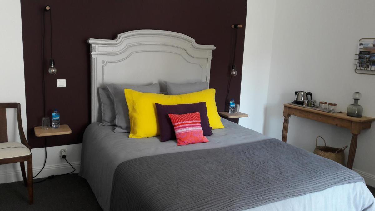 Double Room with Private Bathroom - 2 photo 1