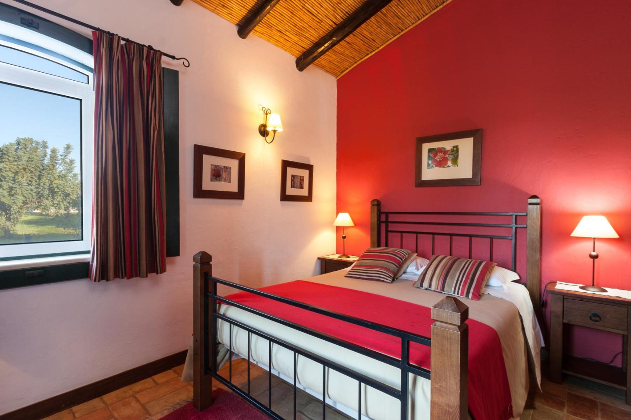 Double Room - Photo 9