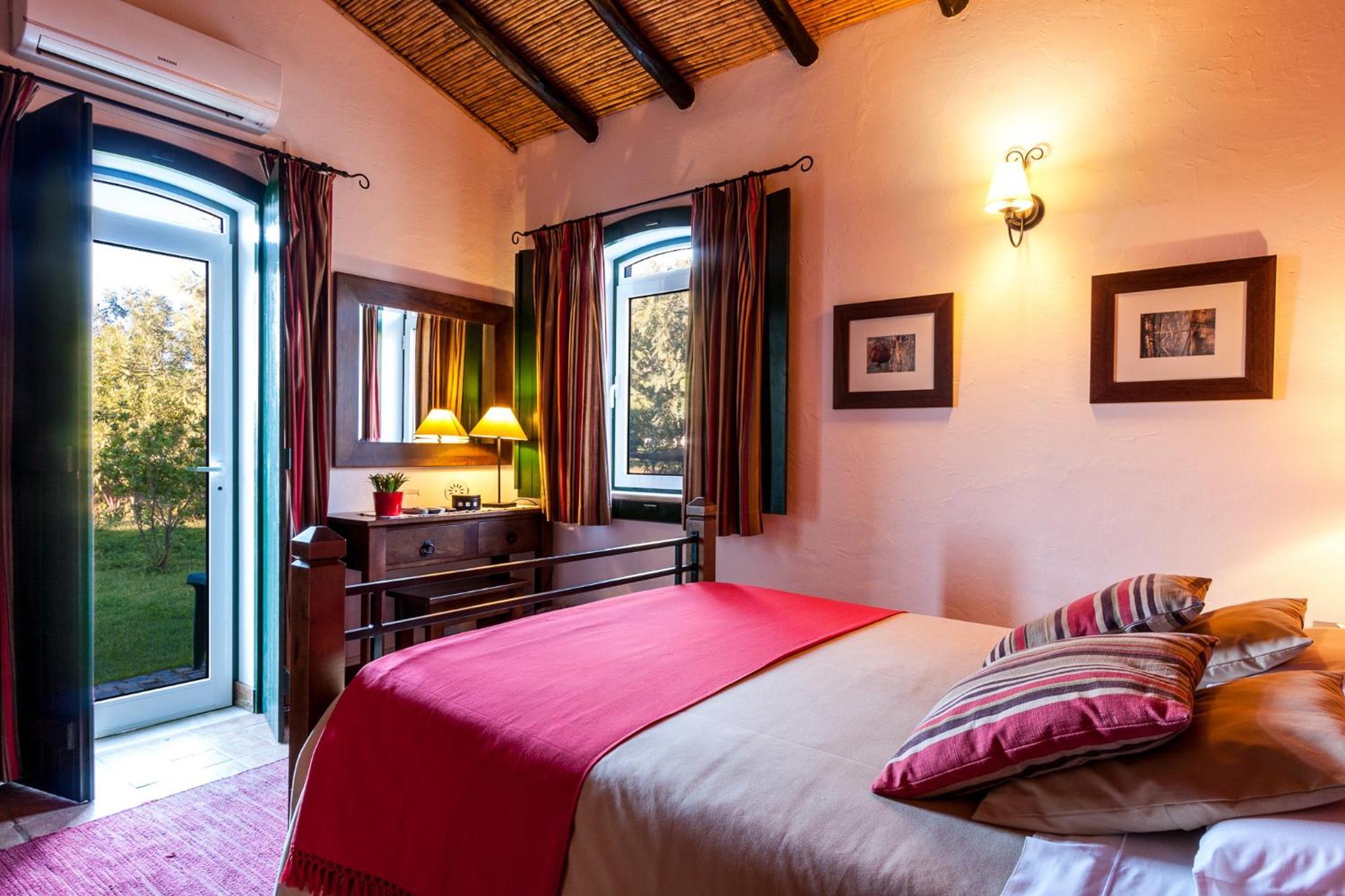 Double Room - Photo 2