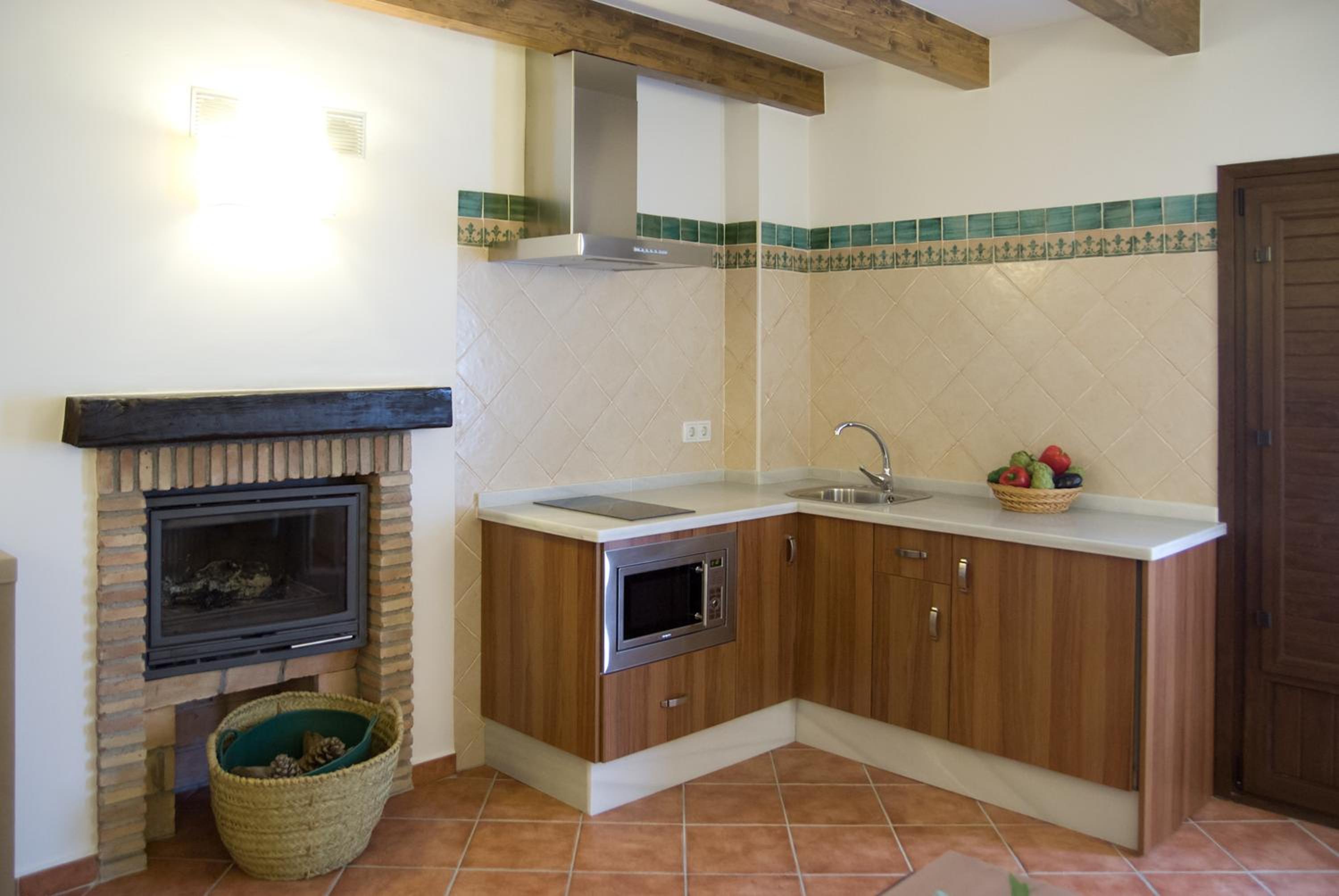 One-Bedroom Apartment - Photo 10