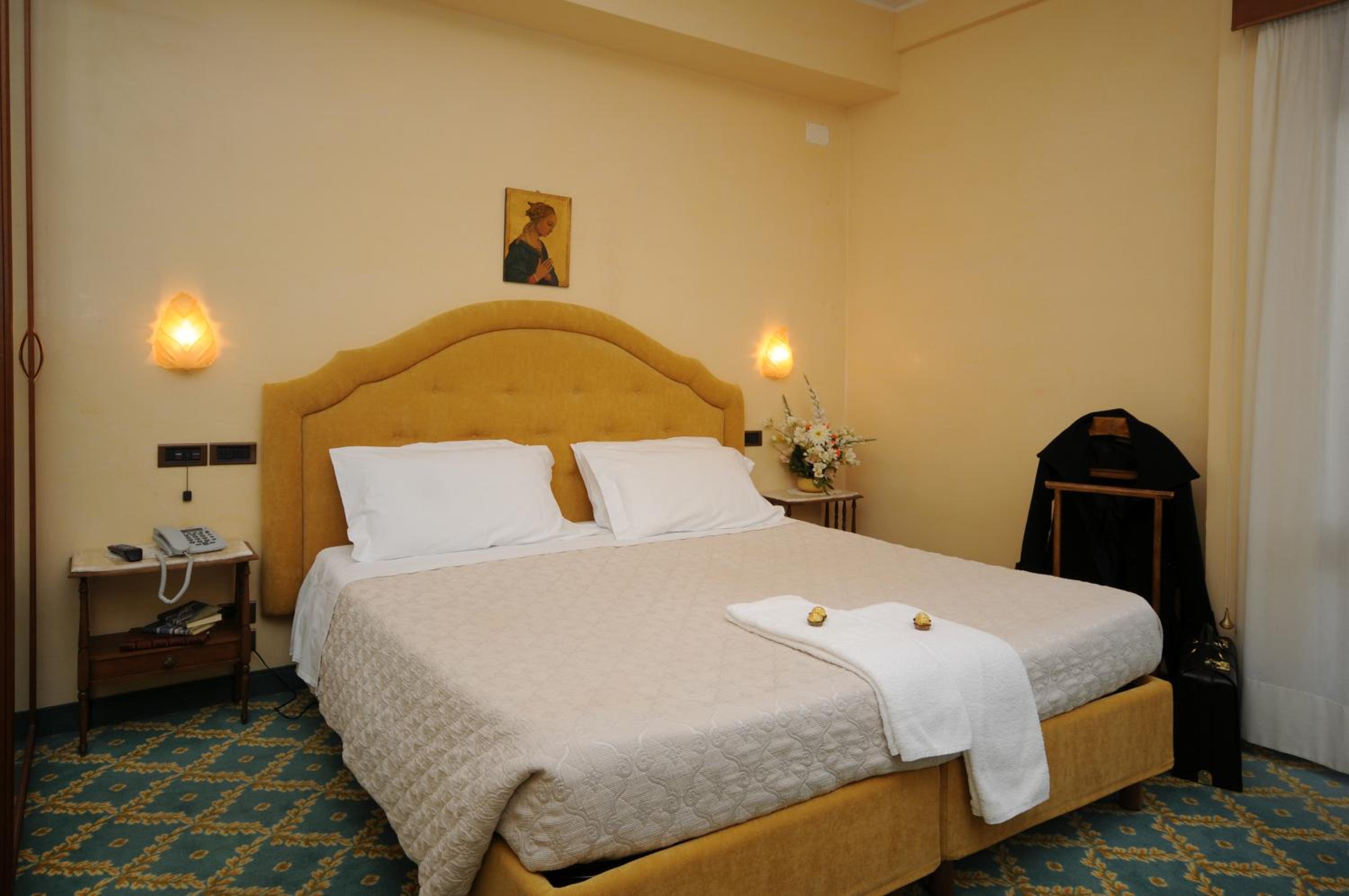 Comfort Double or Twin Room photo 3