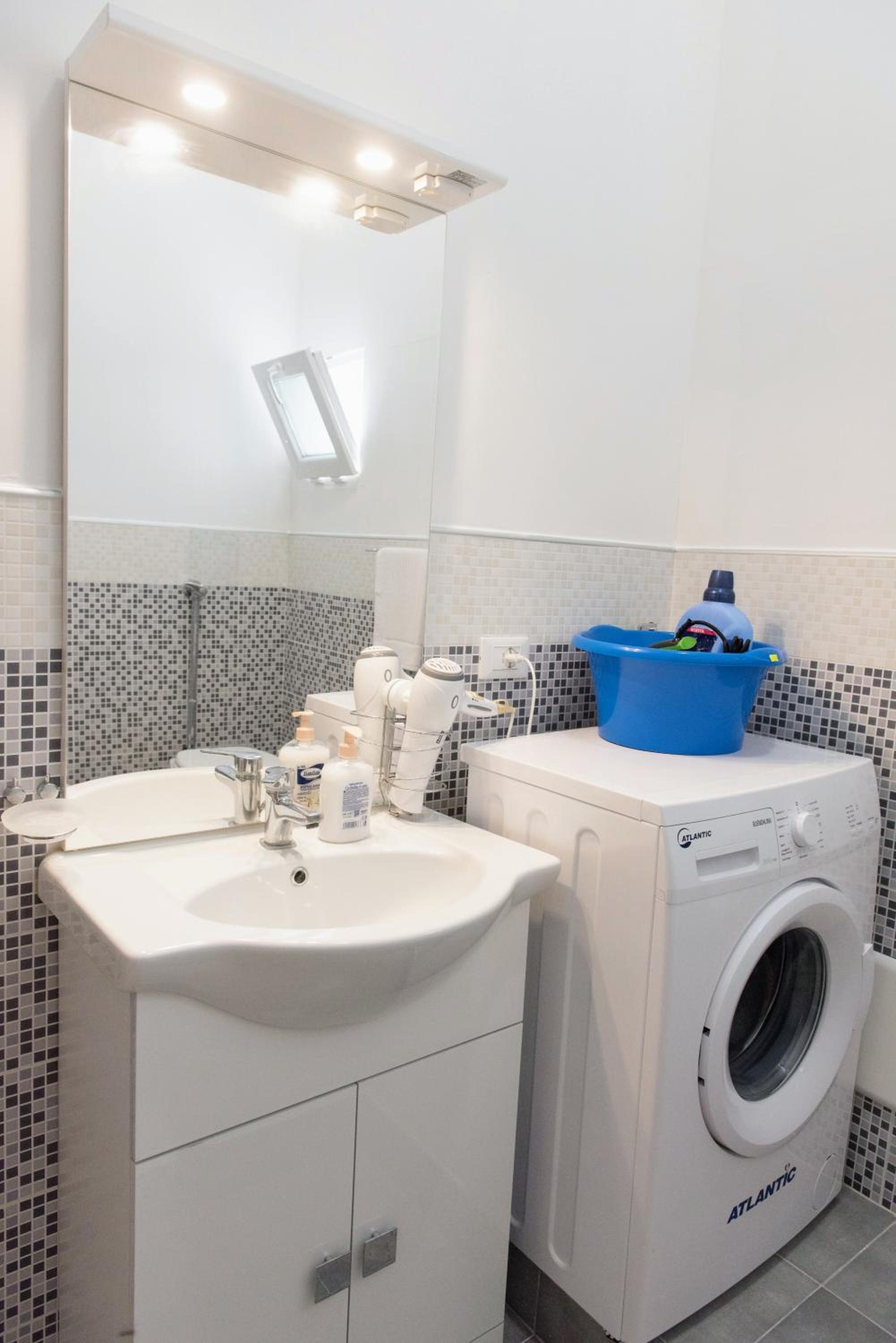 Apartment - Photo 9