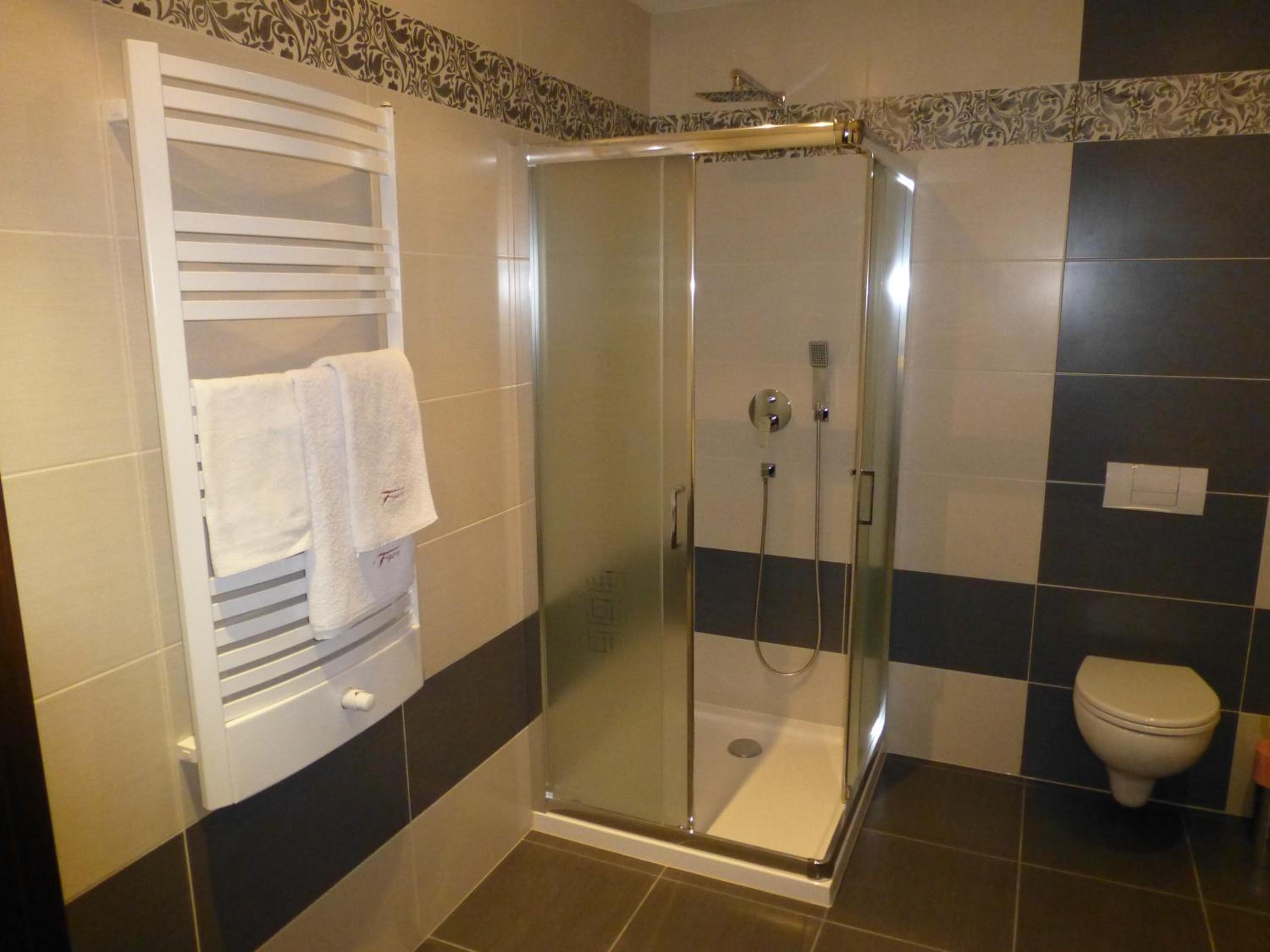 Twin Room - Photo 27