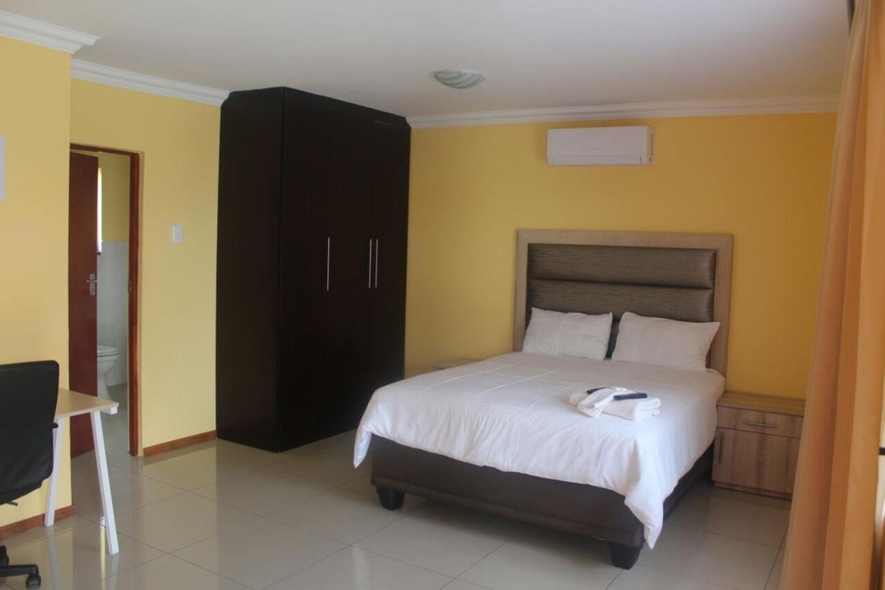 Single Room With Bathroom