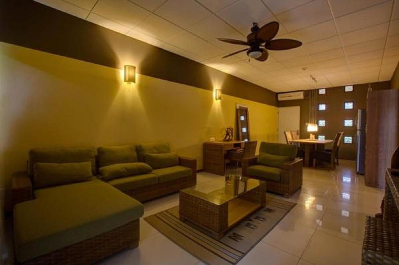 Two-Bedroom Suite photo 2