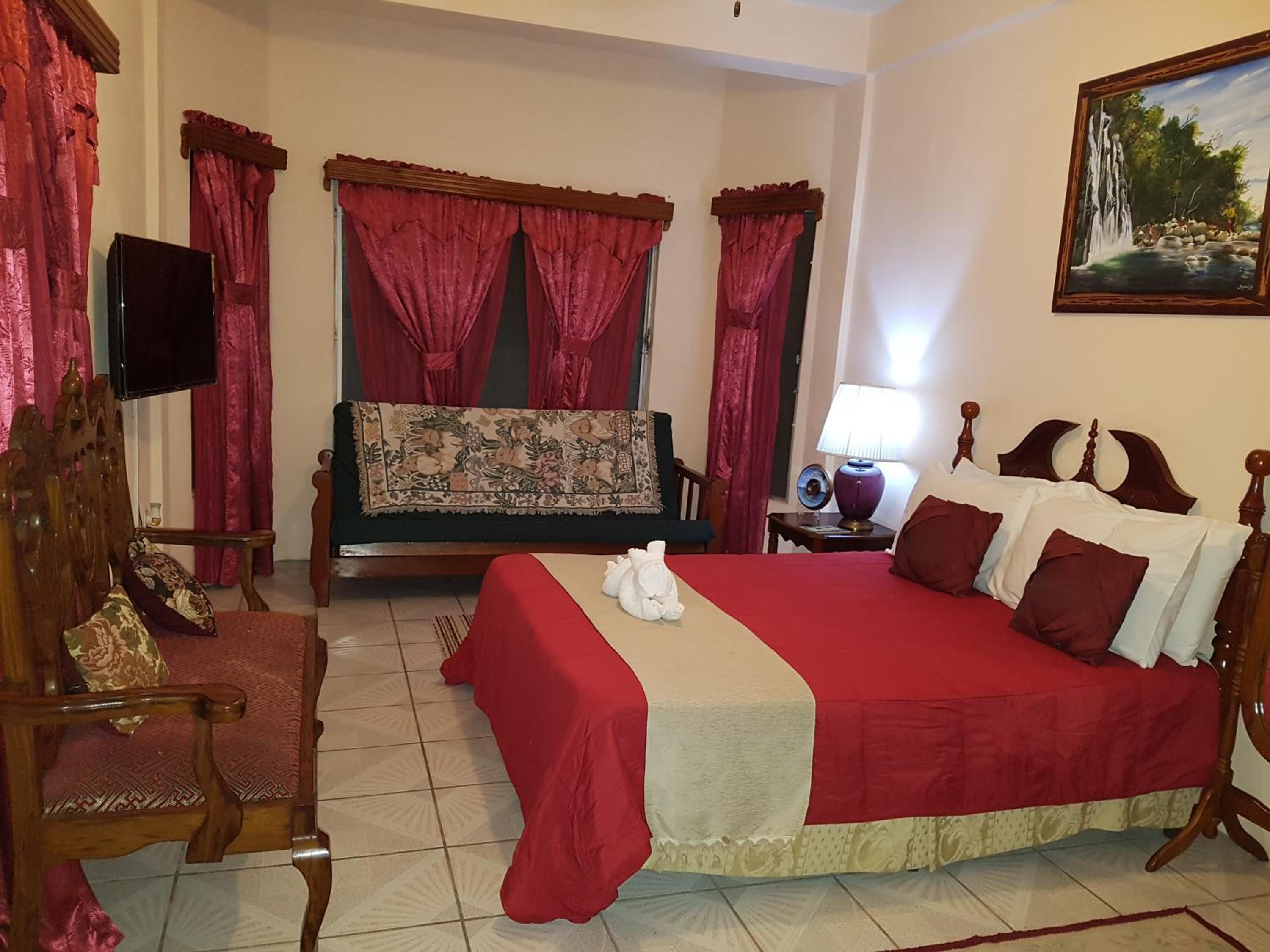 Family Suite photo 2