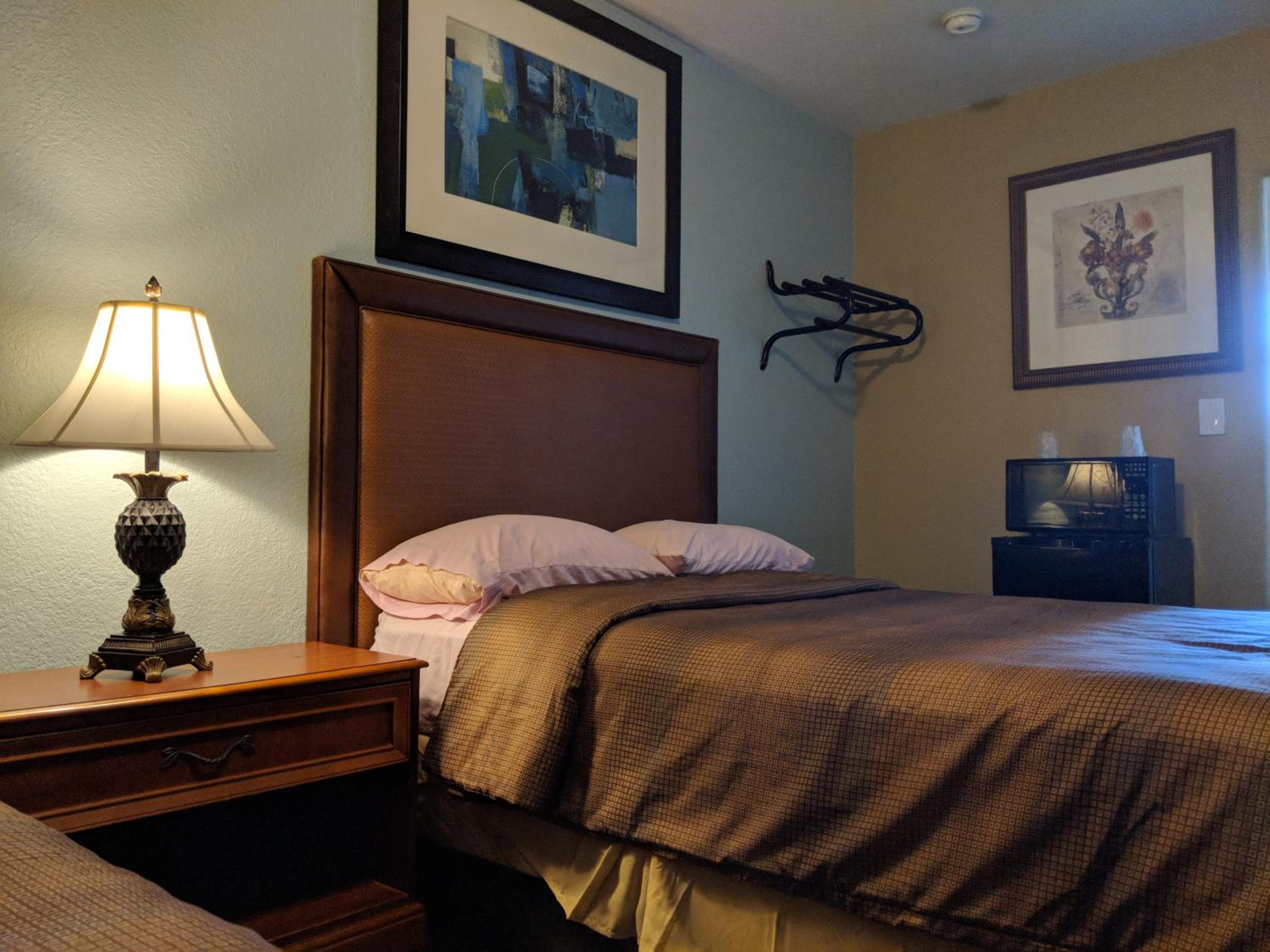 Standard Double Room - Photo 1