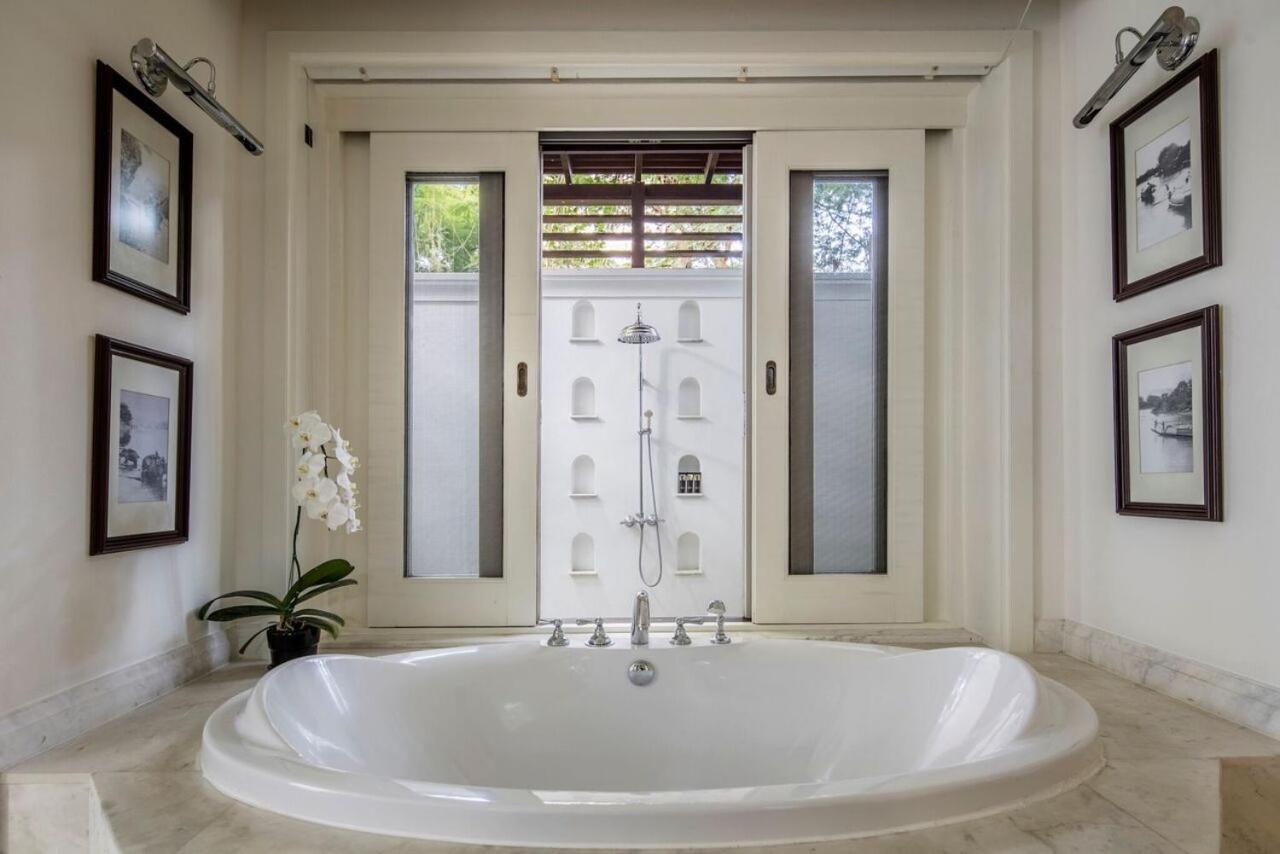 Louis Leonowens Pool Suite - Photo 6