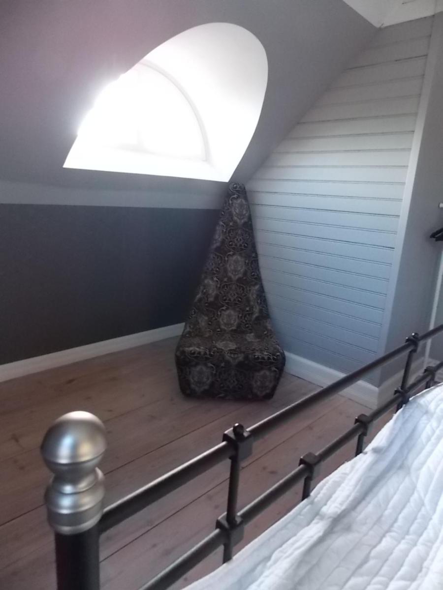 Double Room With Private External Bathroom photo 2