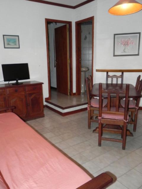 Apartment (6 Adults) photo 2
