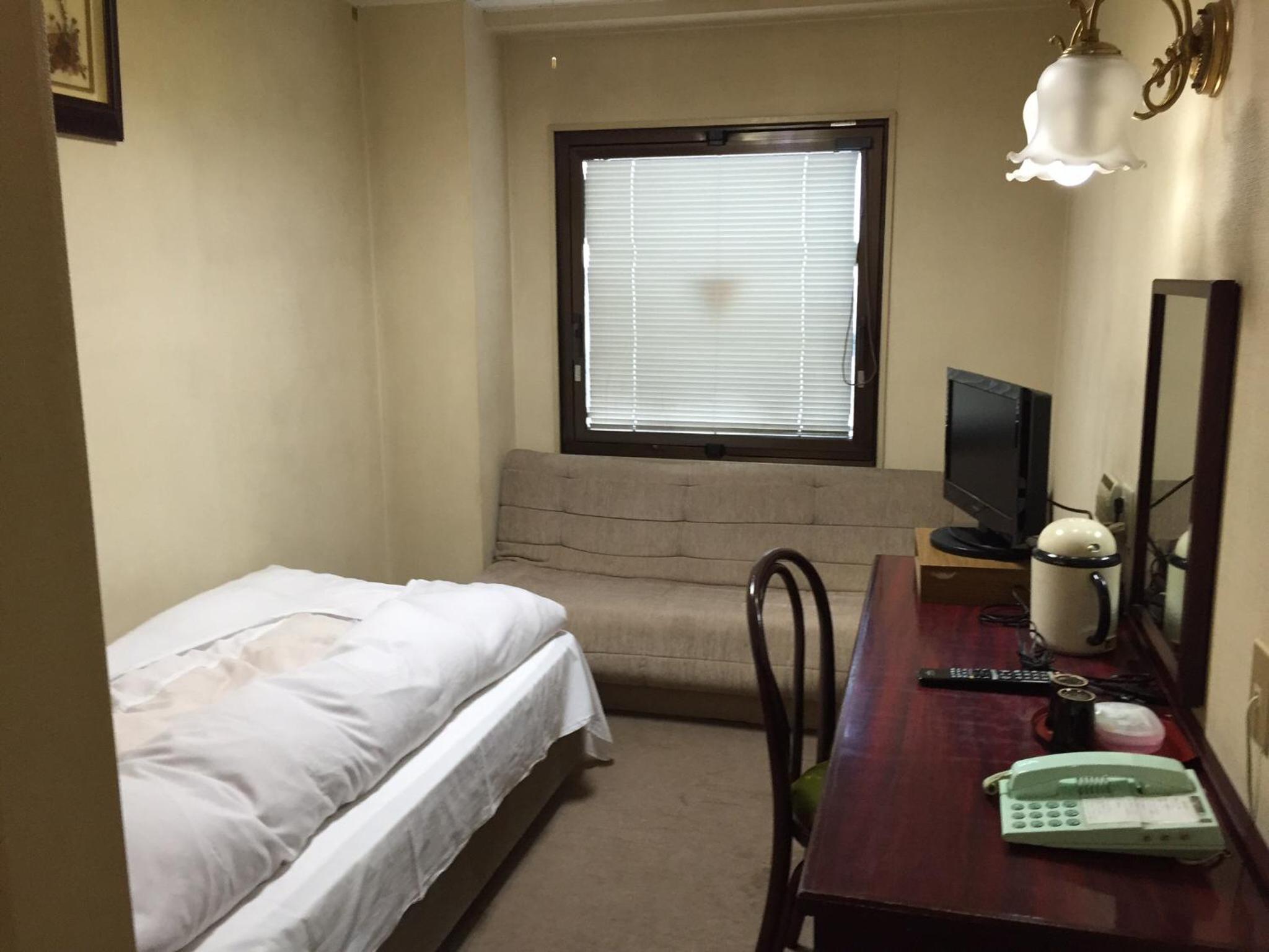 Single Room photo 2