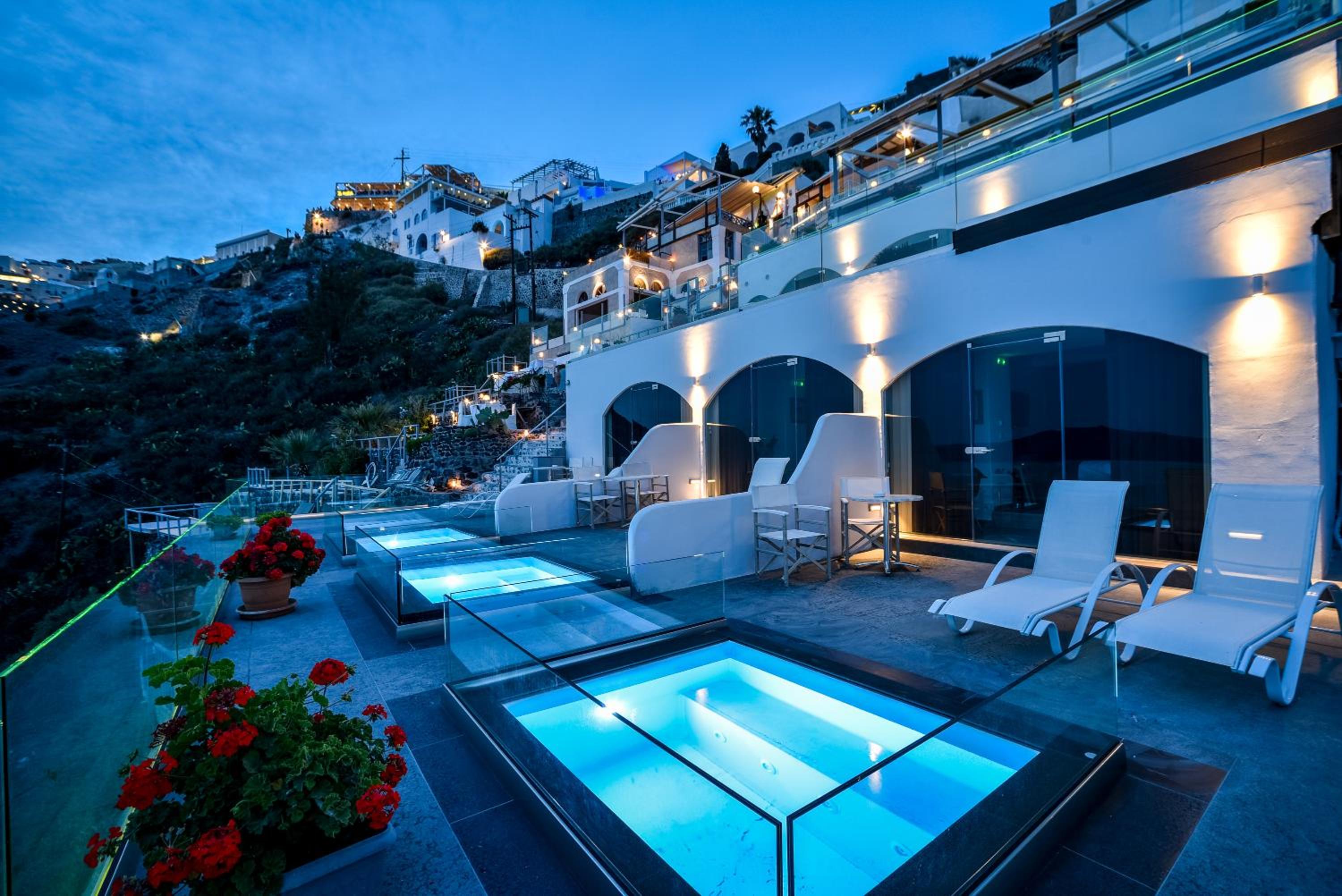 Junior Suite with Private Pool - Photo 2